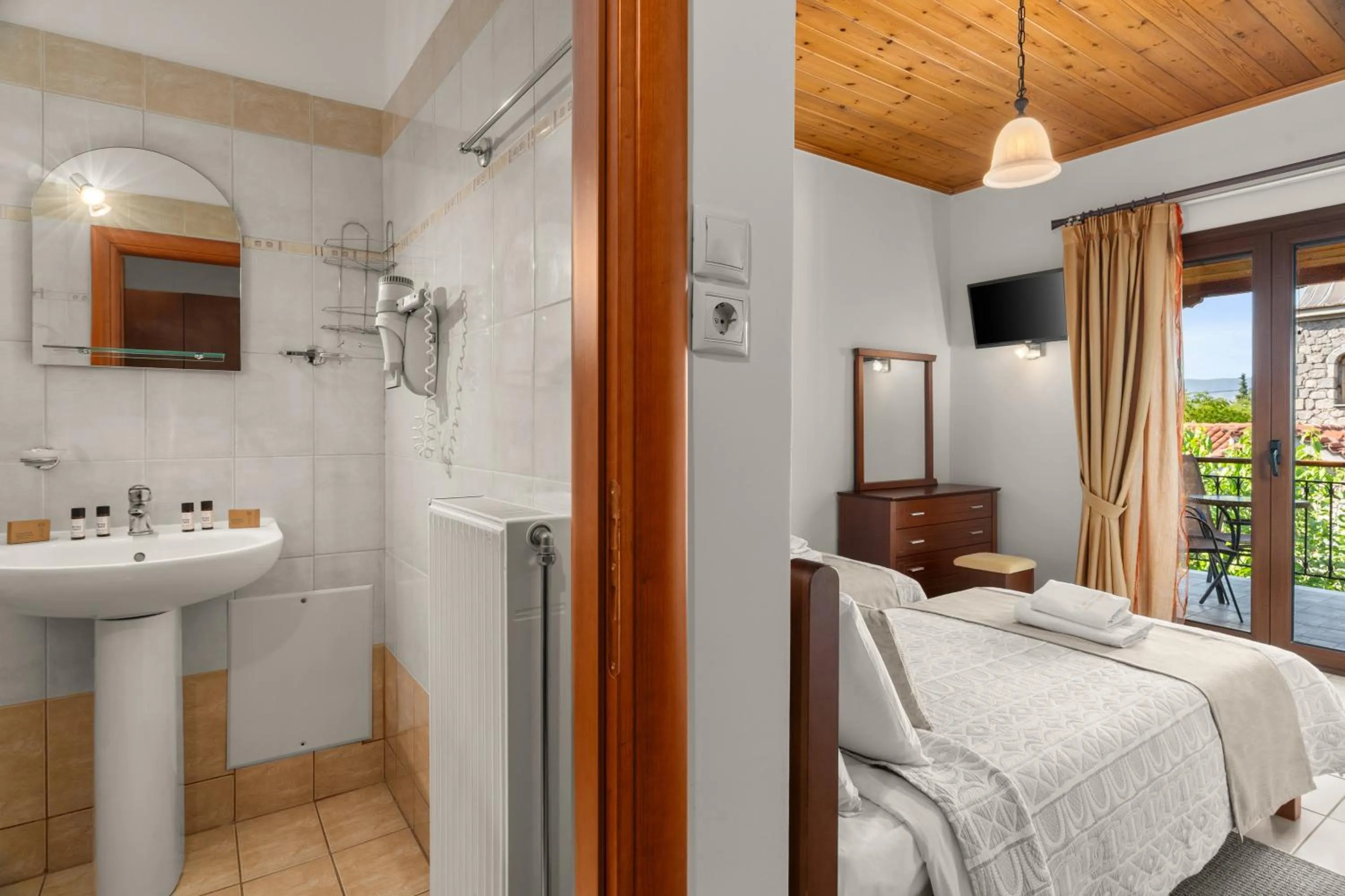 Bed in Lilea's Castle