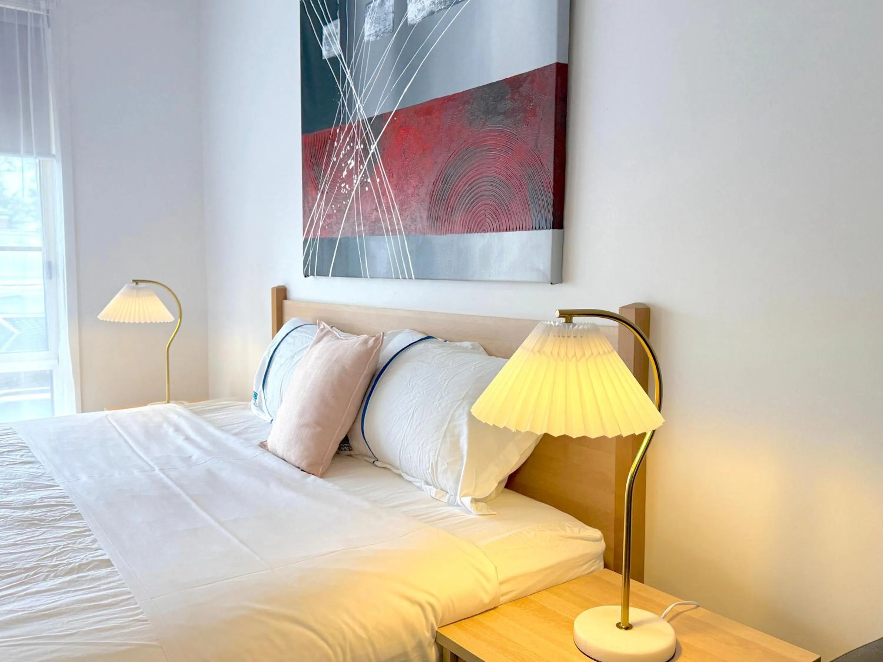 Bed in Beachcomber Motel & Apartments