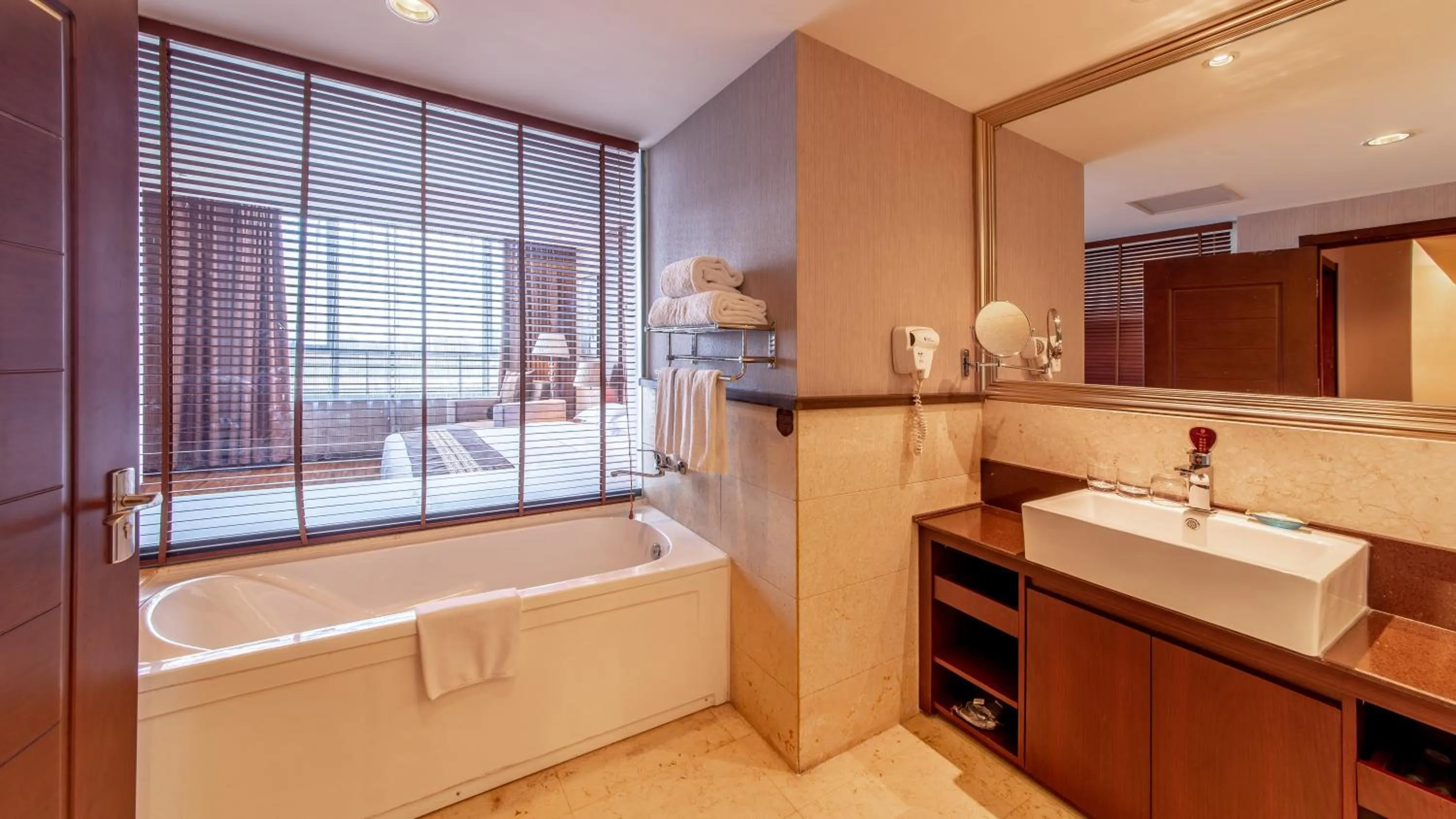 Beijing Sunflower Hotel--Beijing Universal Studios Resort