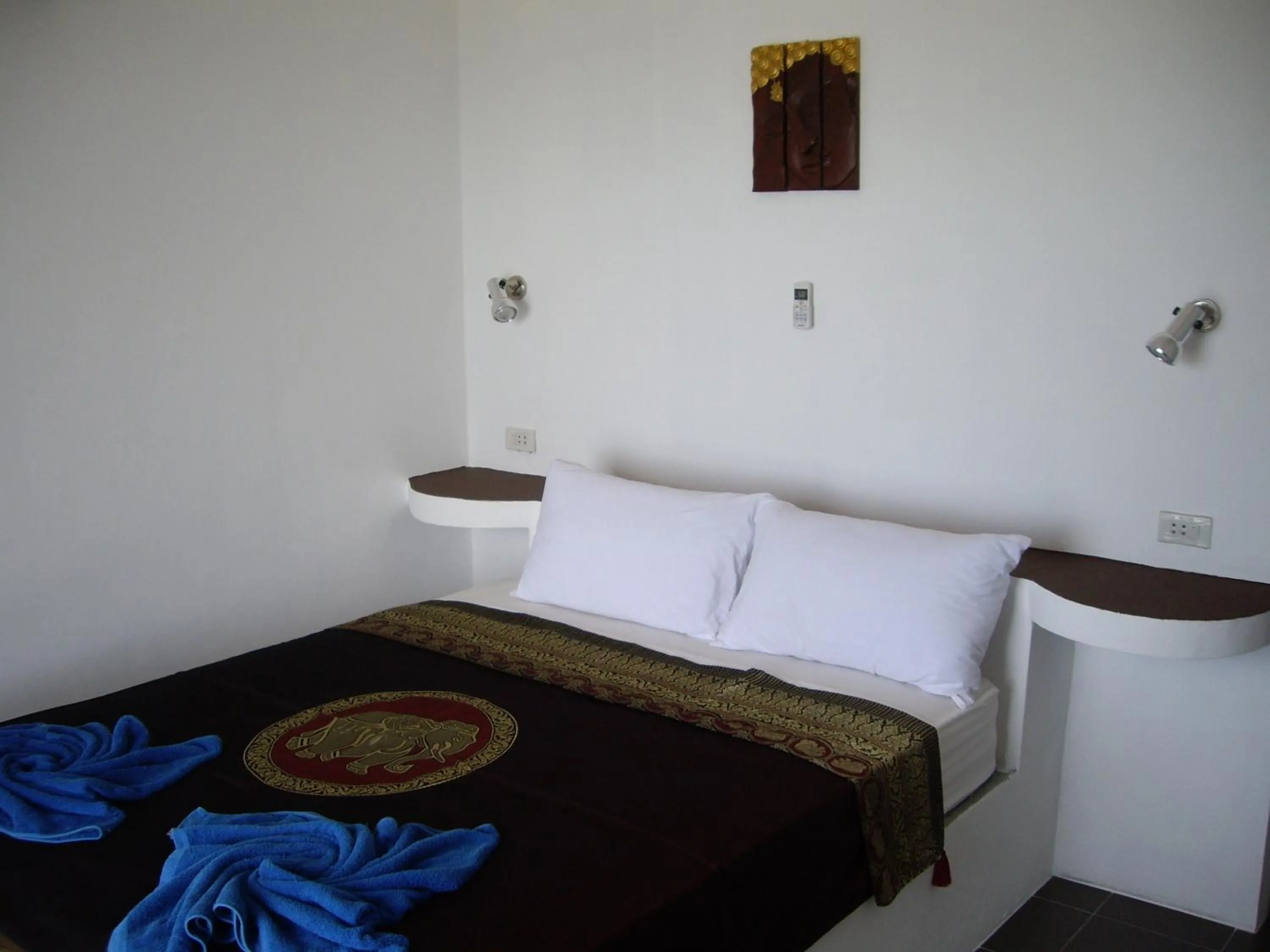 Bed in Coco Garden Resort