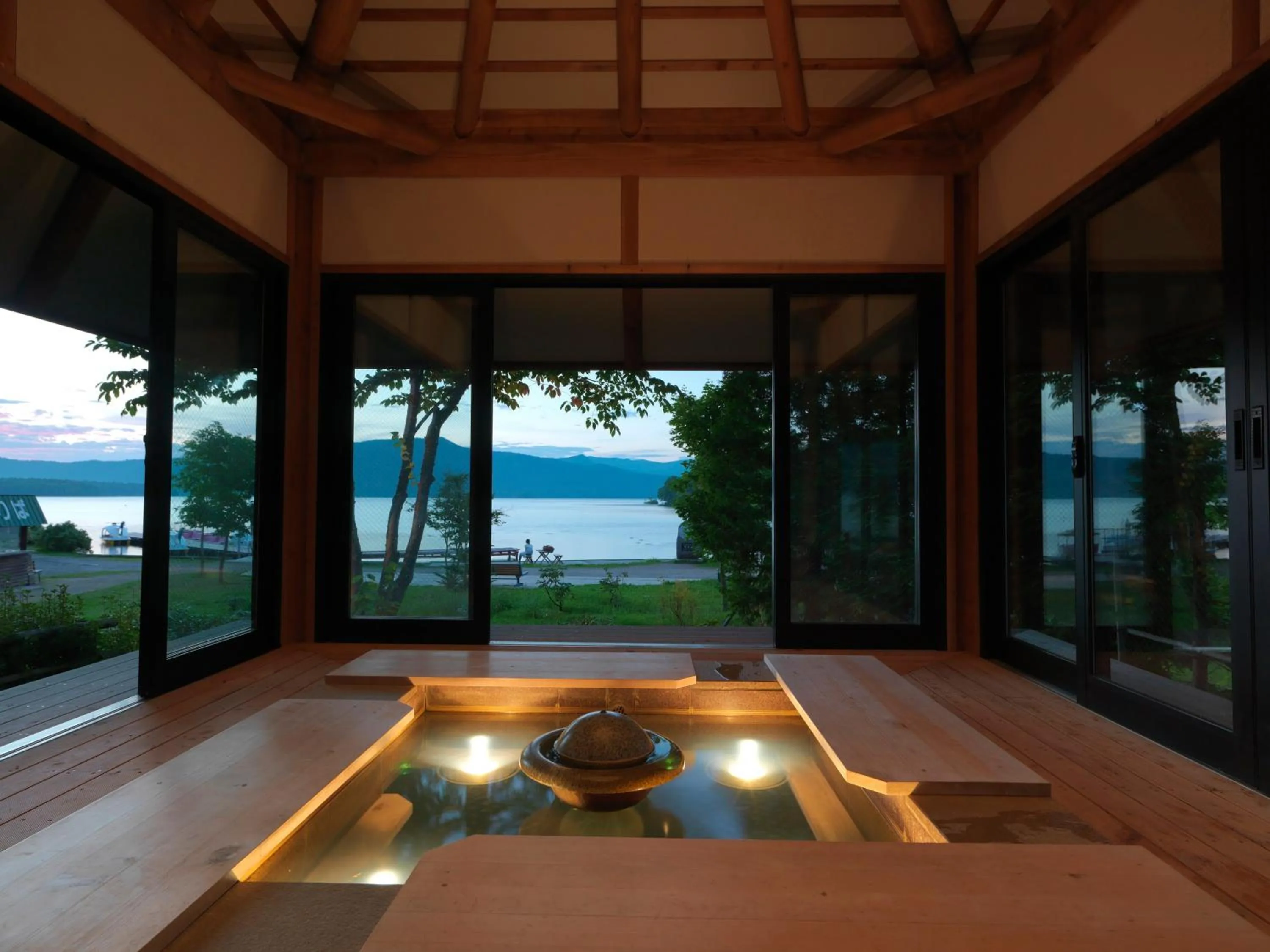 Hot Spring Bath in Akan Tsuruga Besso Hinanoza