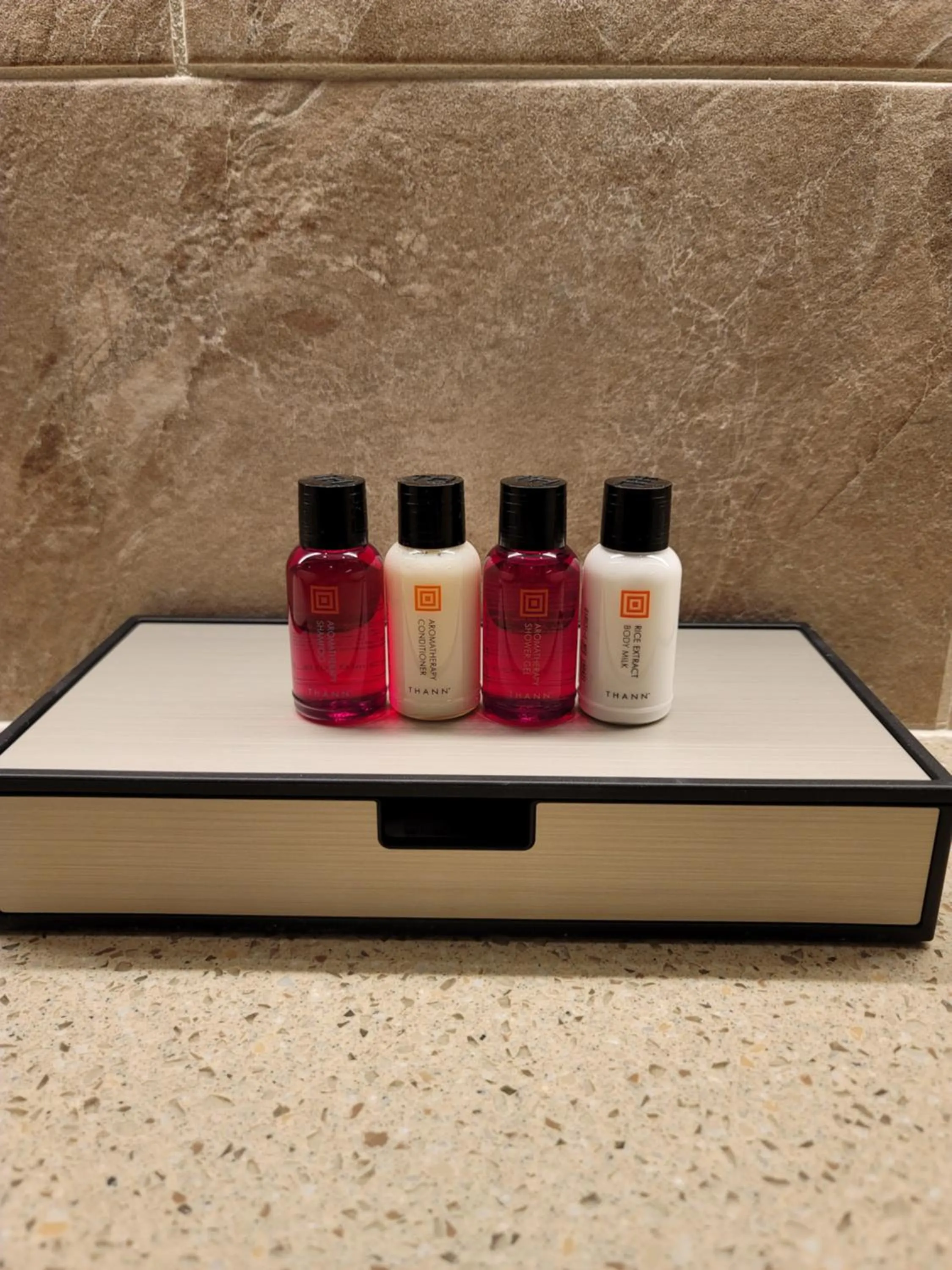 Shower in Hotel Isago Kobe