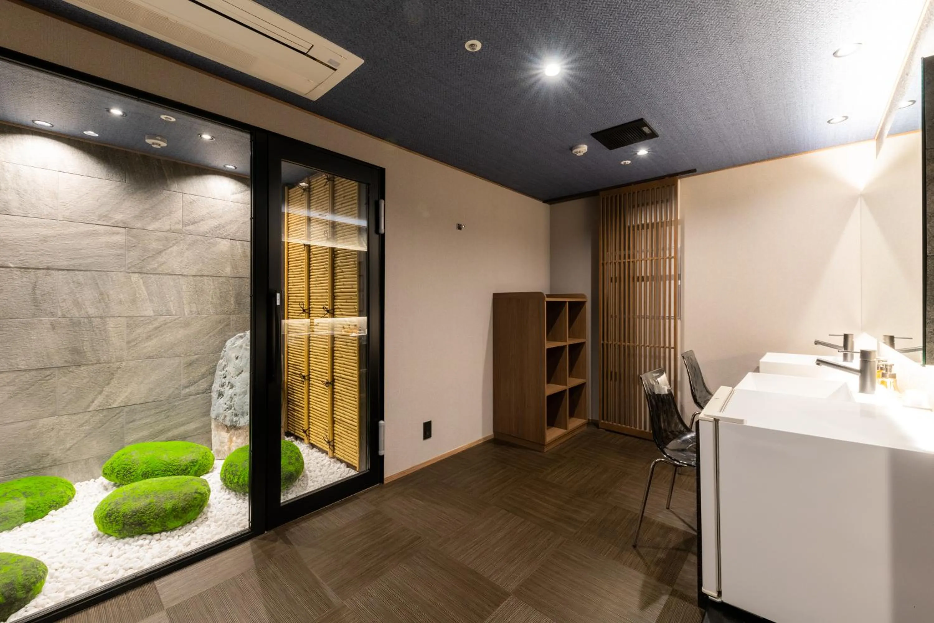 Hot Spring Bath in Hotel Isago Kobe