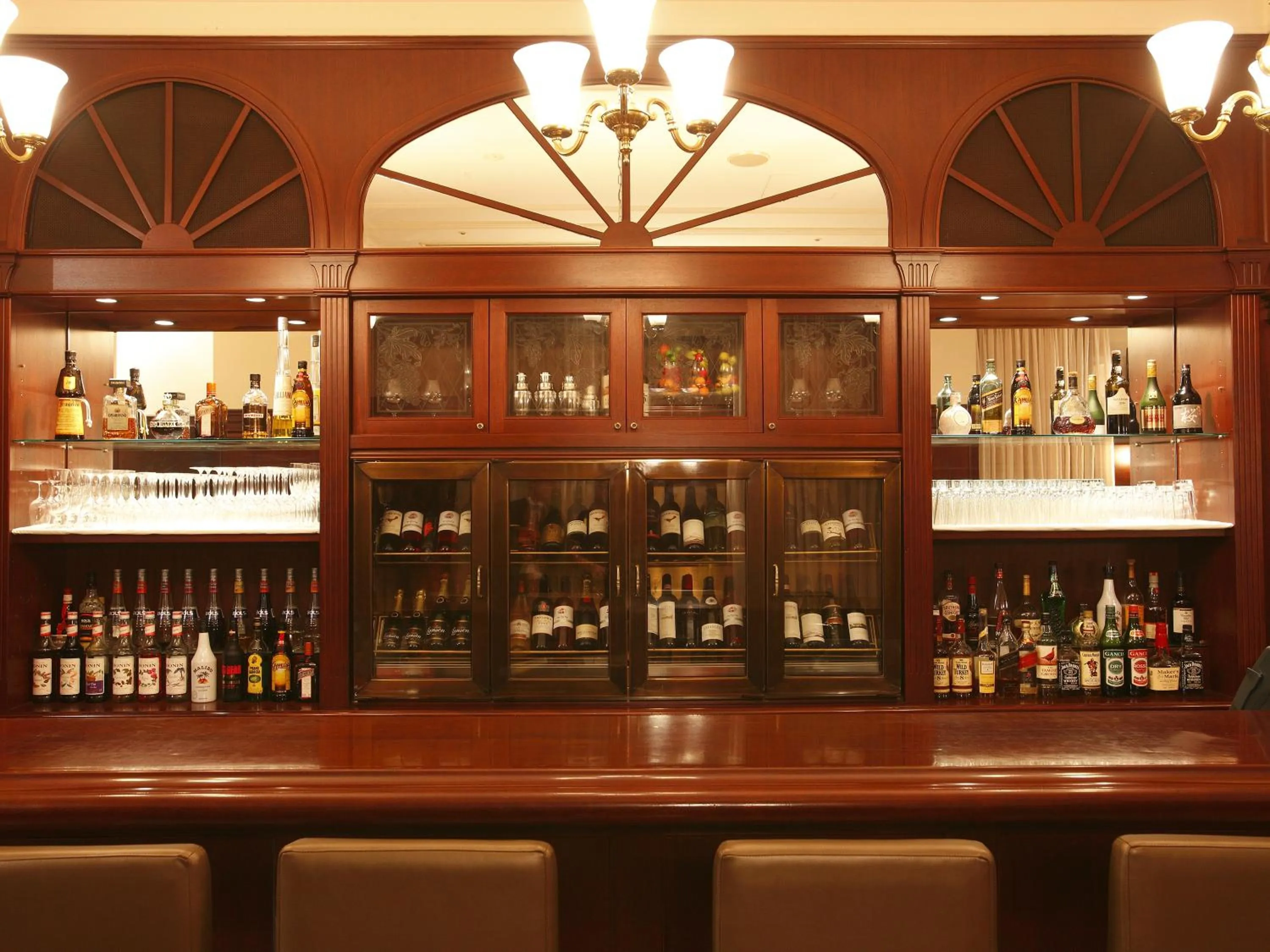 Lounge or bar in Hotel Den Haag Huis Ten Bosch