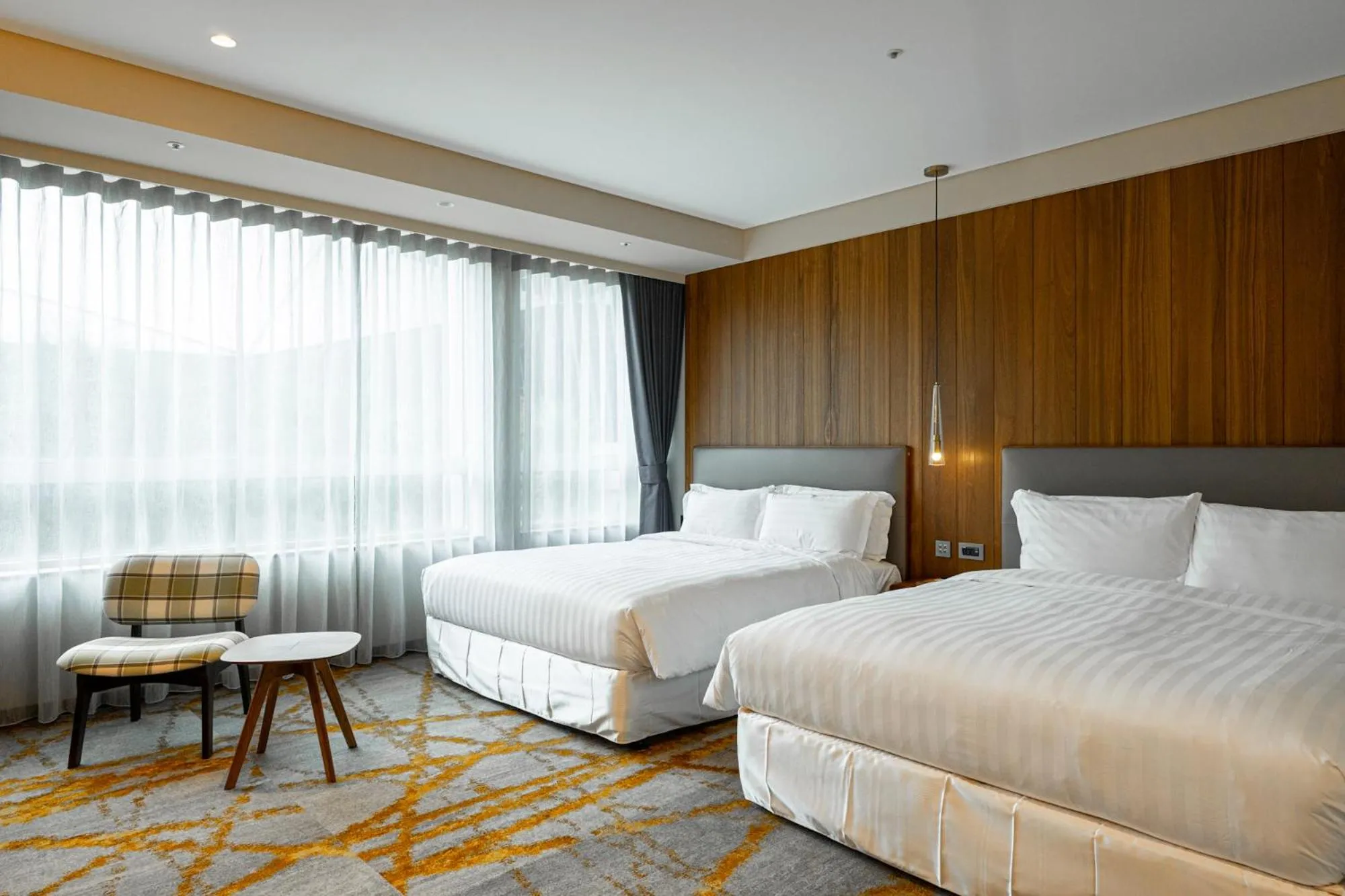 Bedroom, Bed in Home Hotel