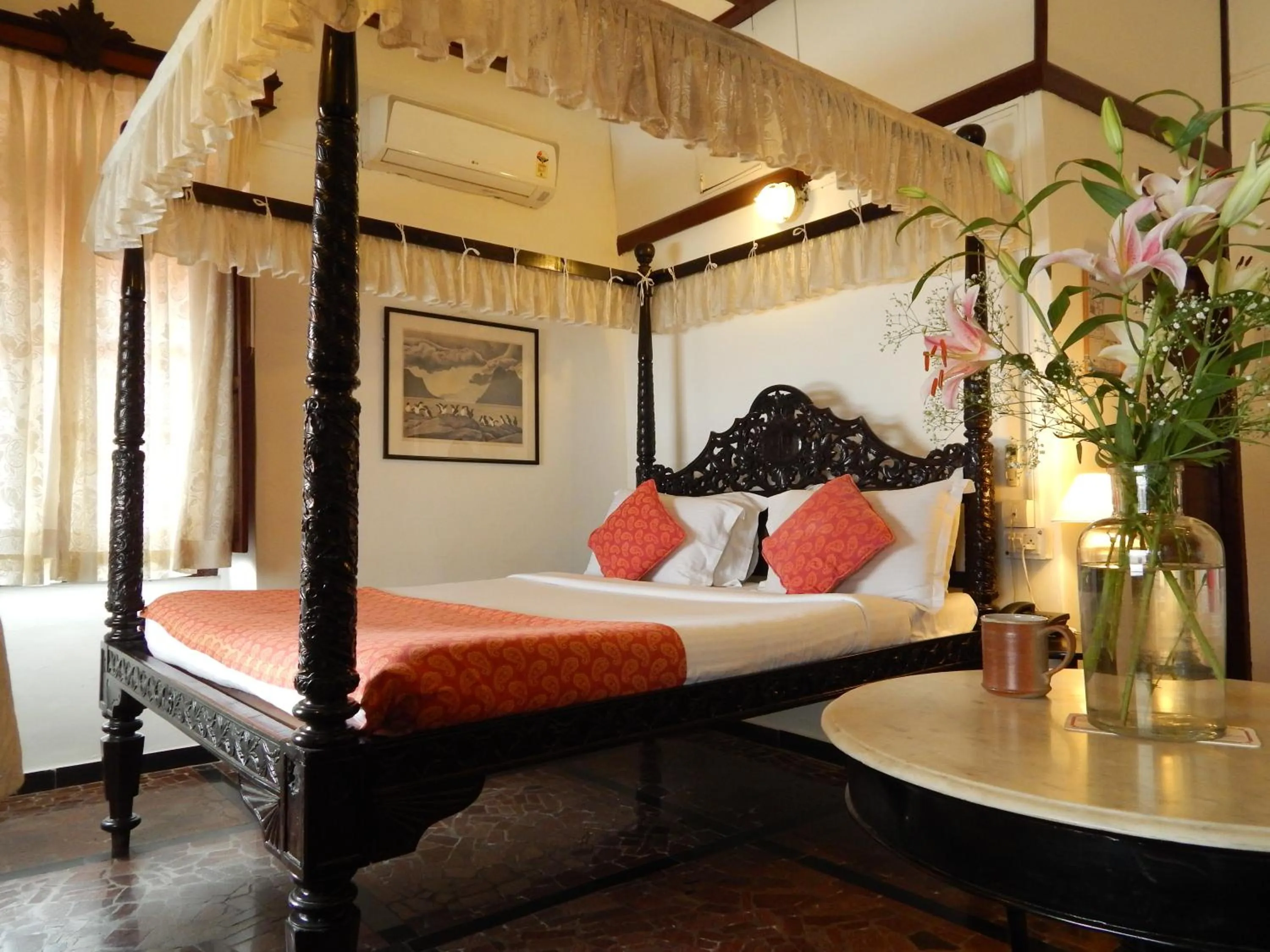 Day, Bed in WelcomHeritage Panjim Inn