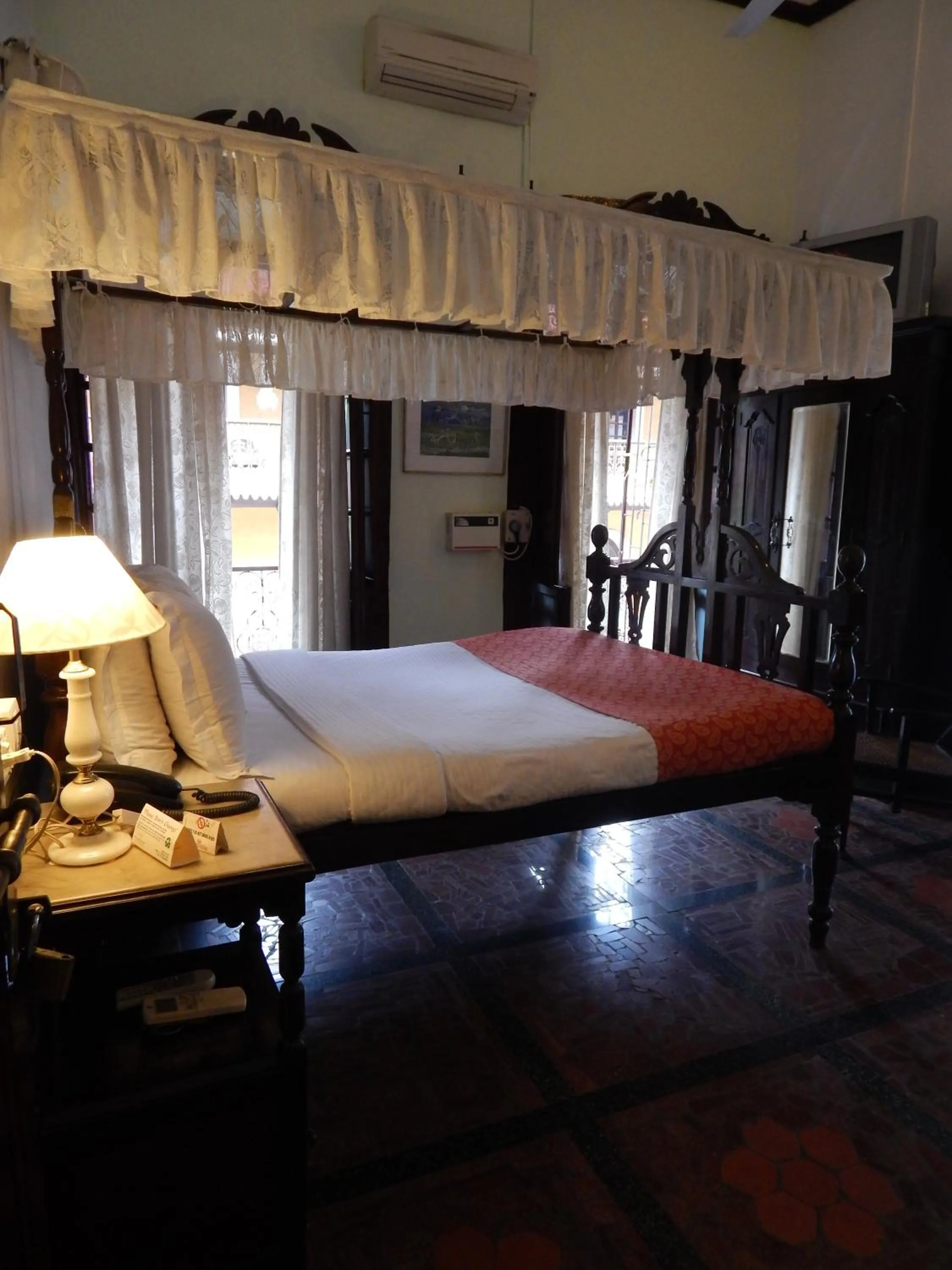 Day, Bed in WelcomHeritage Panjim Inn