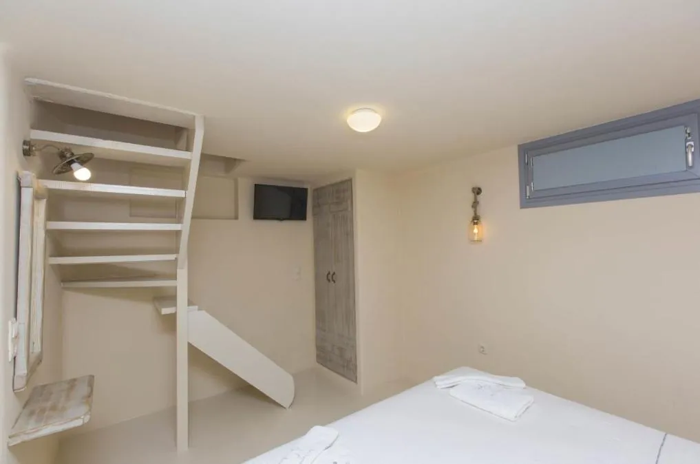 Medusa Beach Resort & Suites