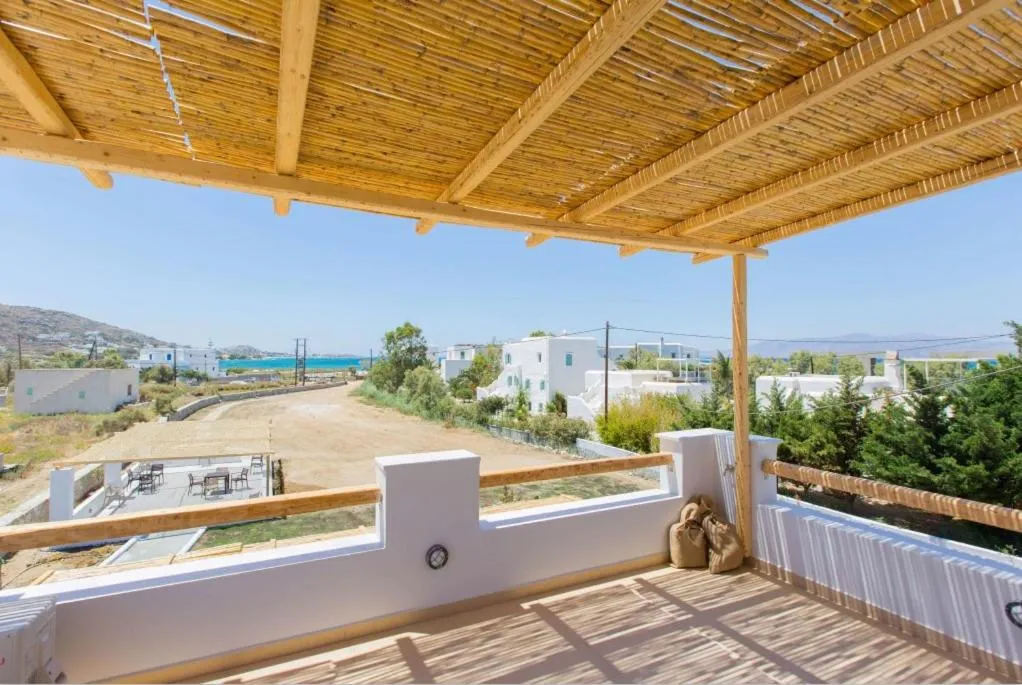 Medusa Beach Resort & Suites