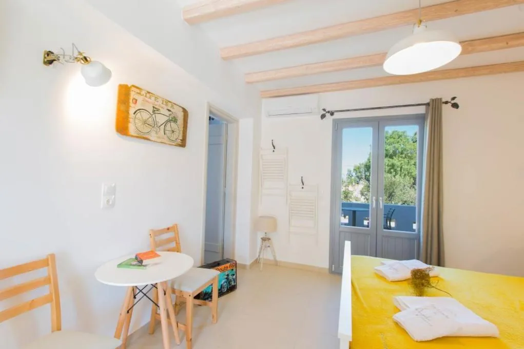 Medusa Beach Resort & Suites