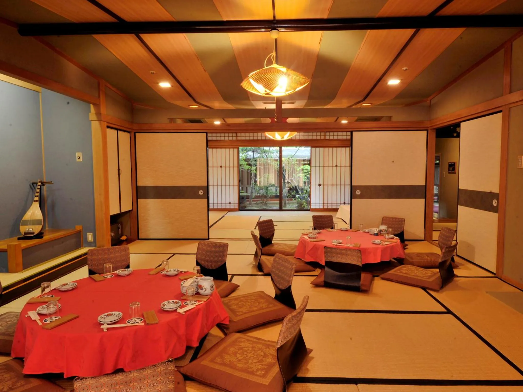 Area and facilities in Nisshokan Bettei Koyotei