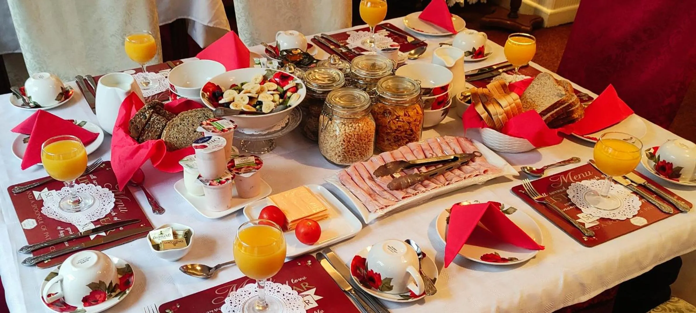 Breakfast in Inishross House