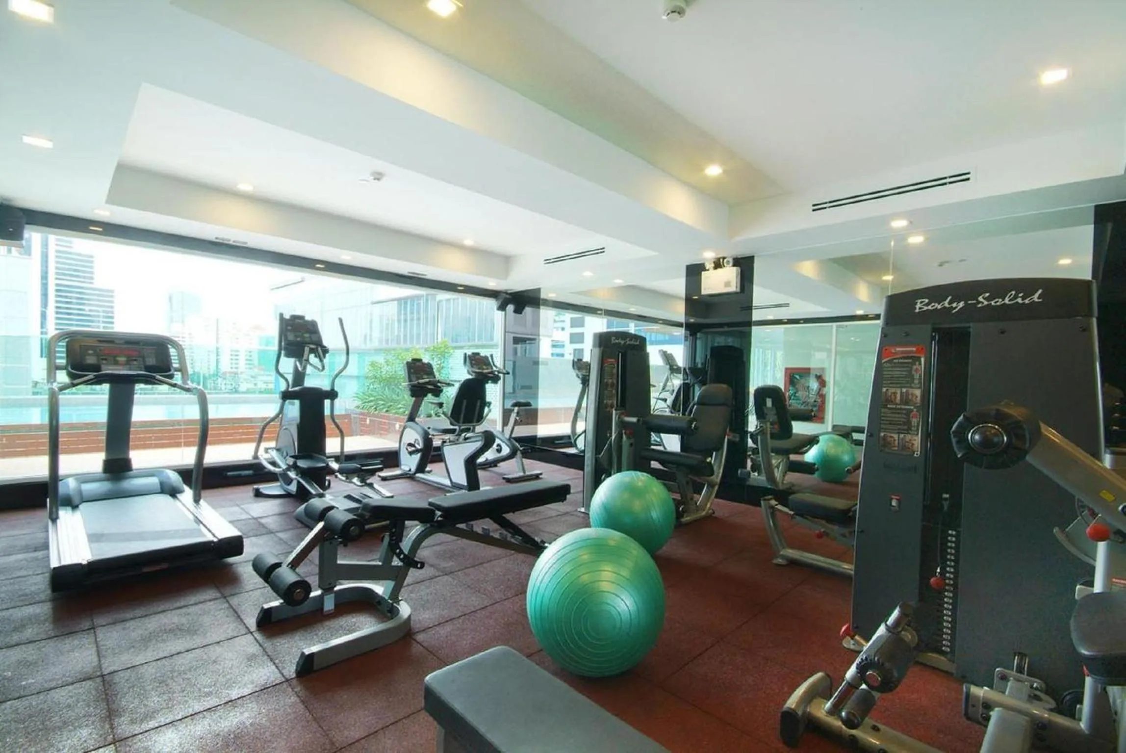 Fitness centre/facilities in Amora NeoLuxe Suites Hotel