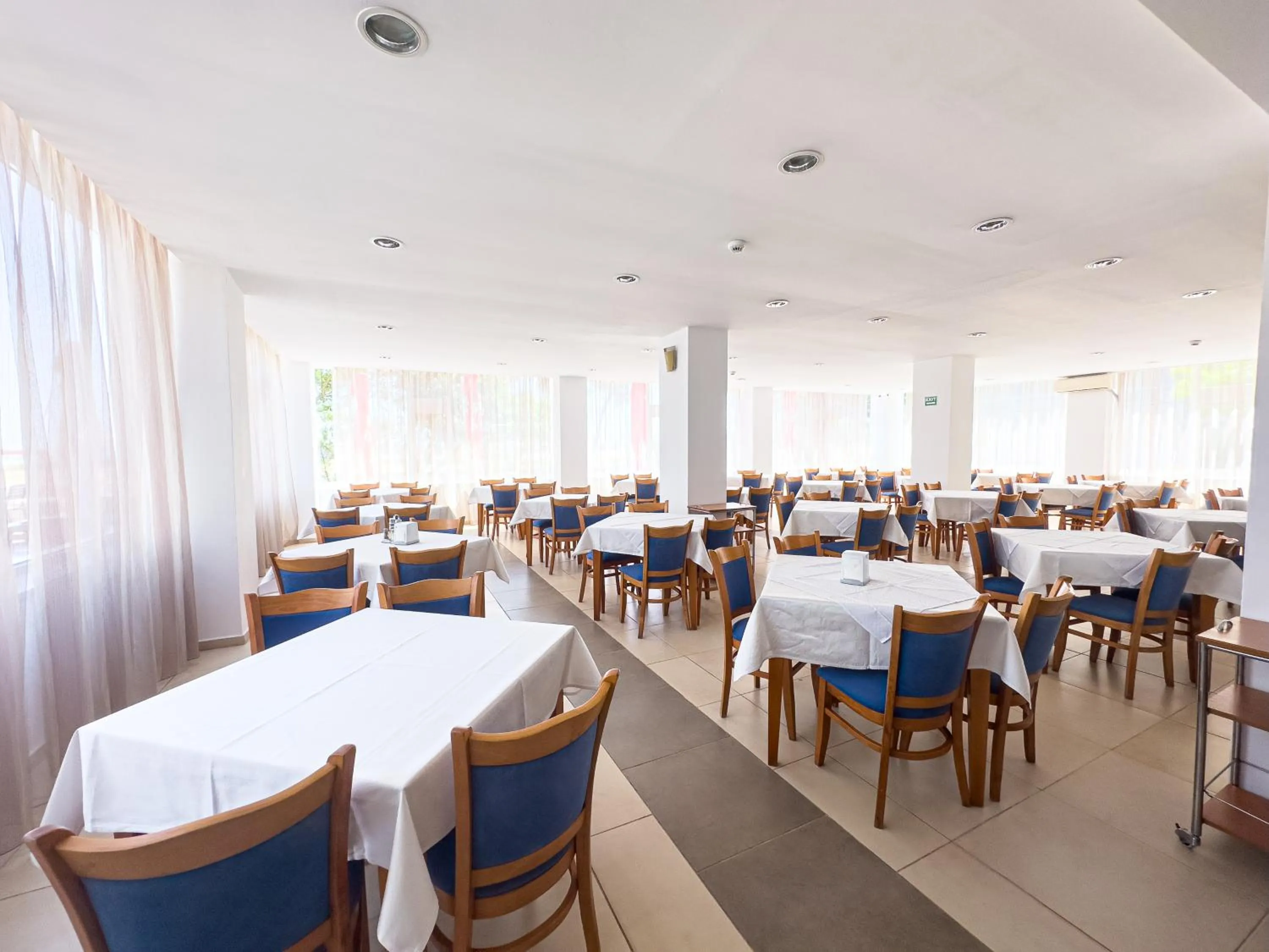 Restaurant/places to eat in Hotel Sirena Saturn All Inclusive