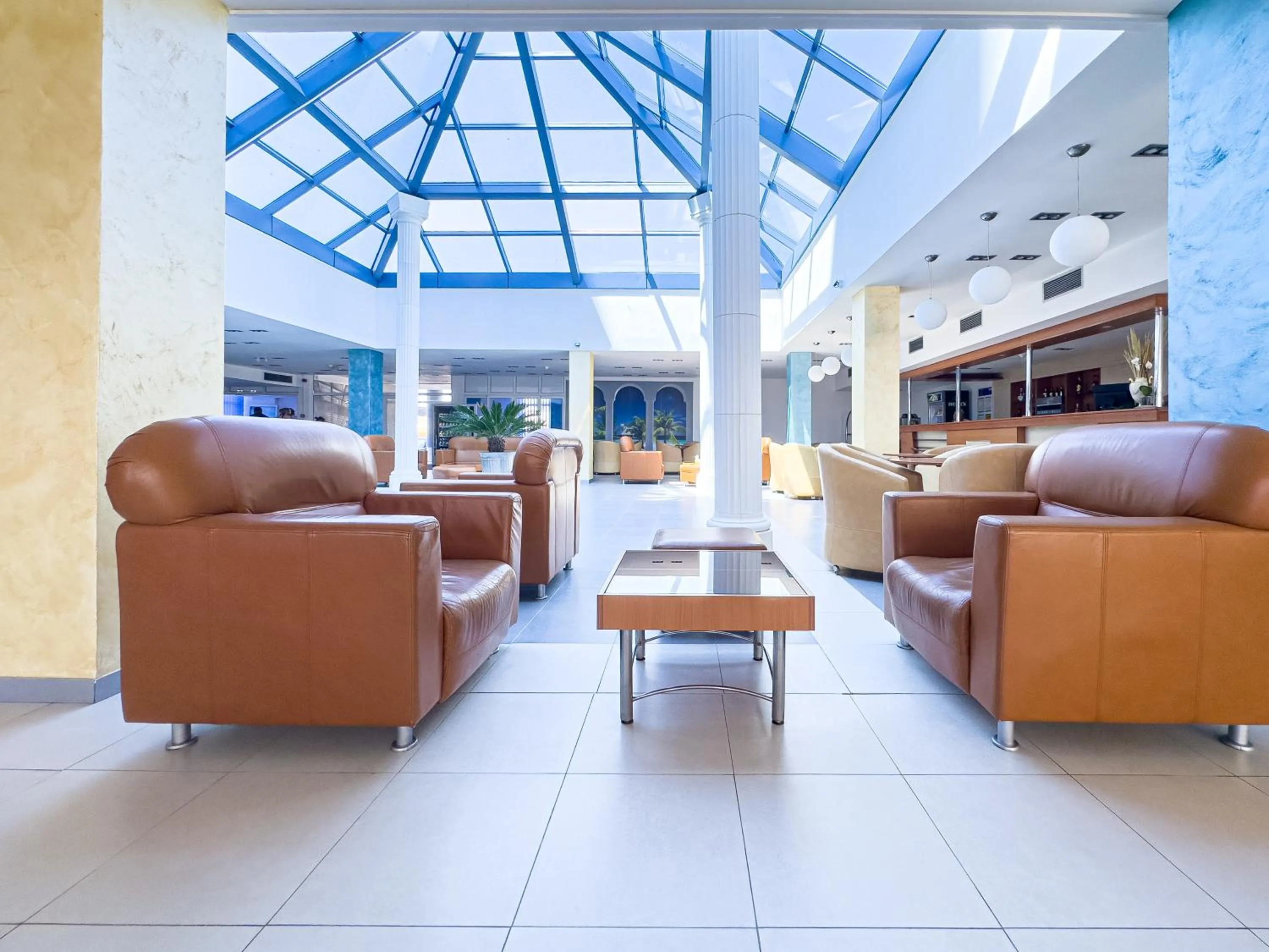 Seating area in Hotel Sirena Saturn All Inclusive