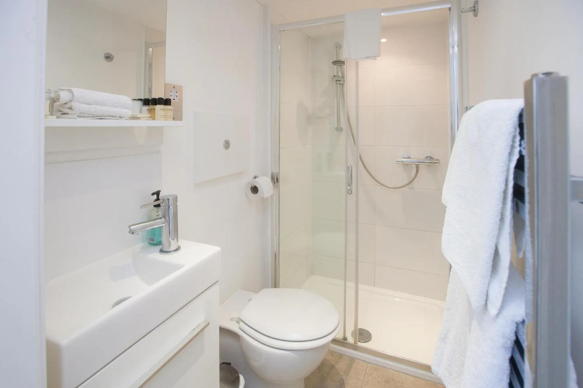 Bathroom in The Old House Guest House