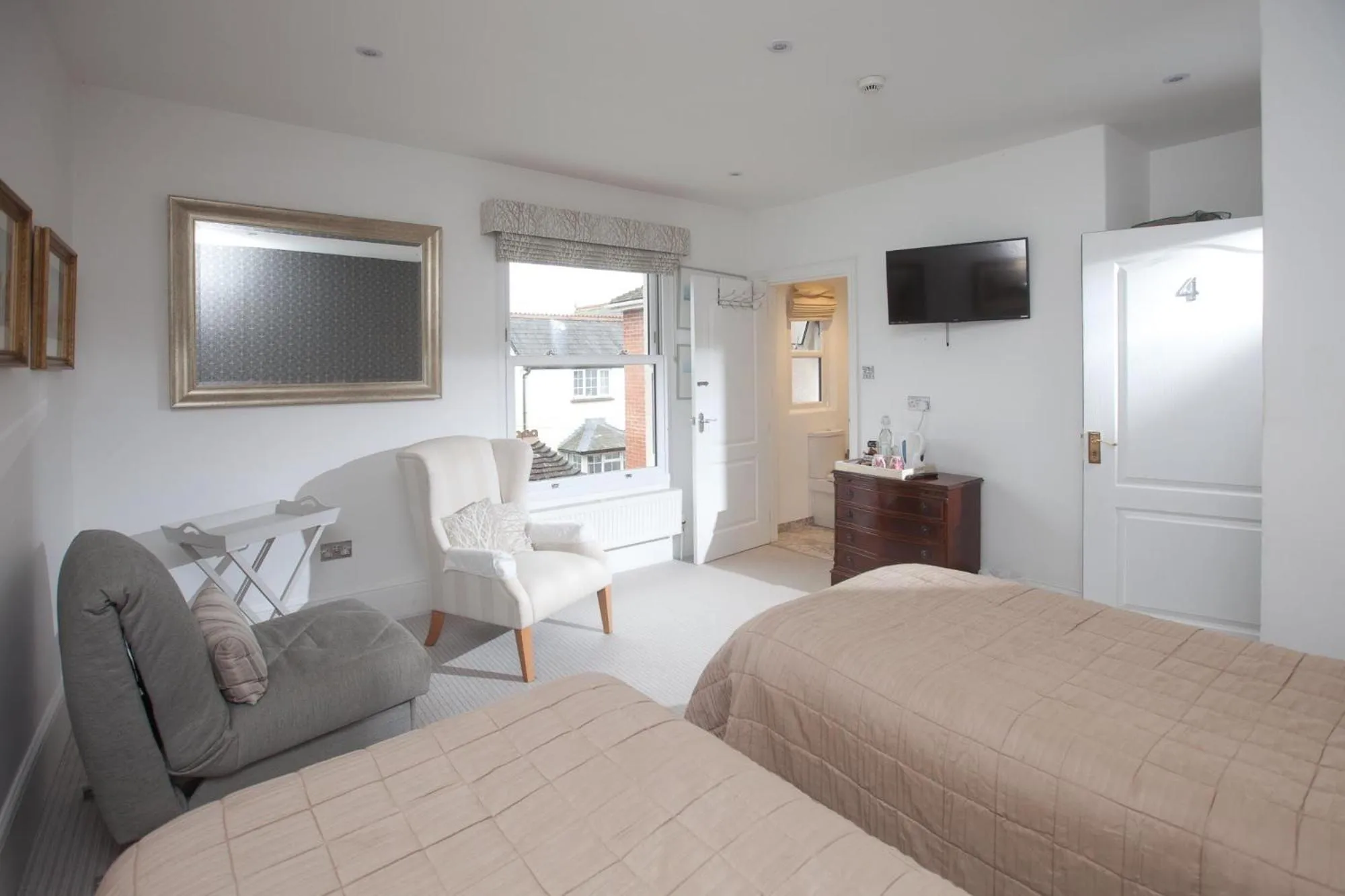 Bedroom, Bed in The Old House Guest House