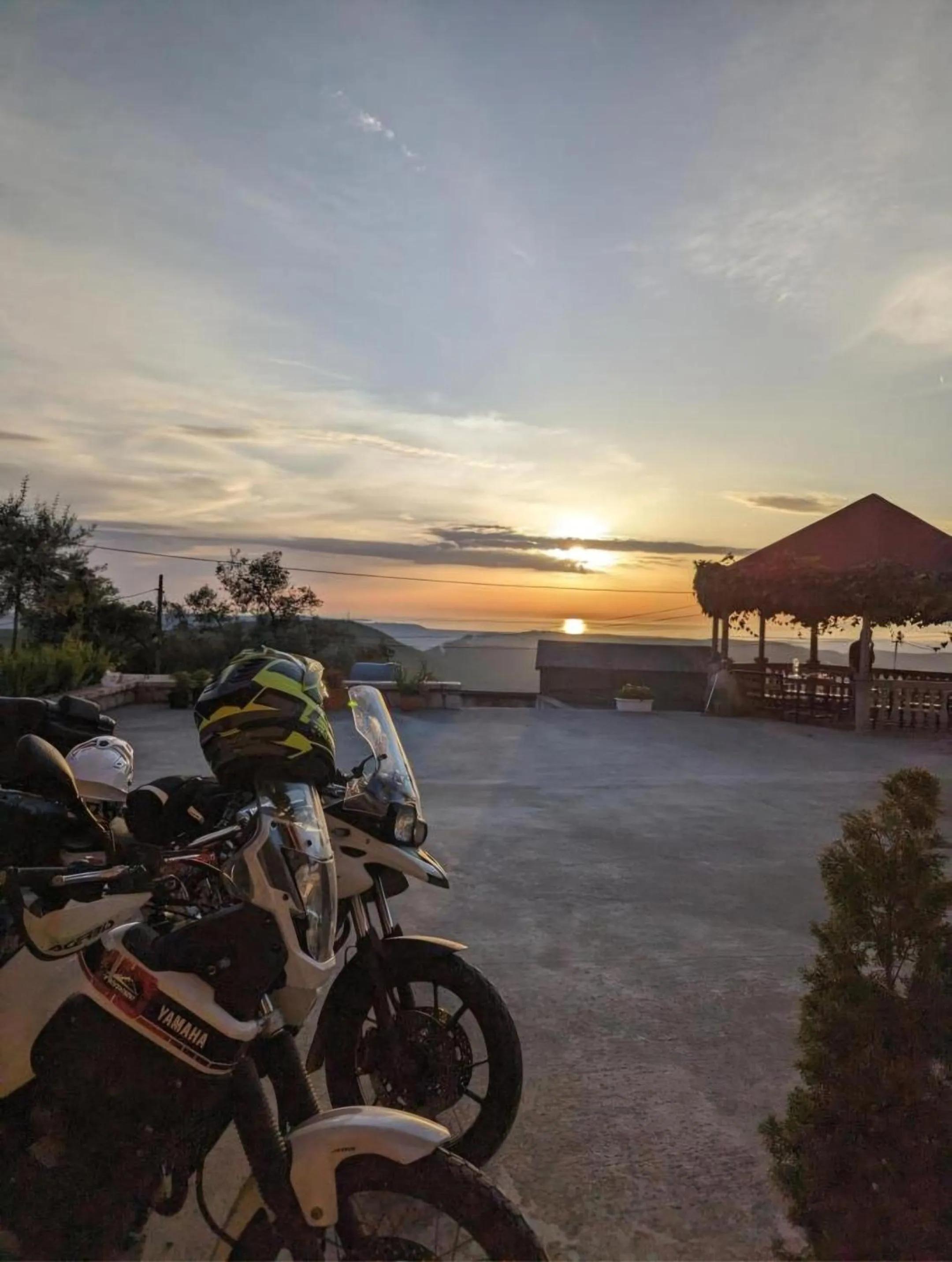 Sunset in Vila AMA Kruje