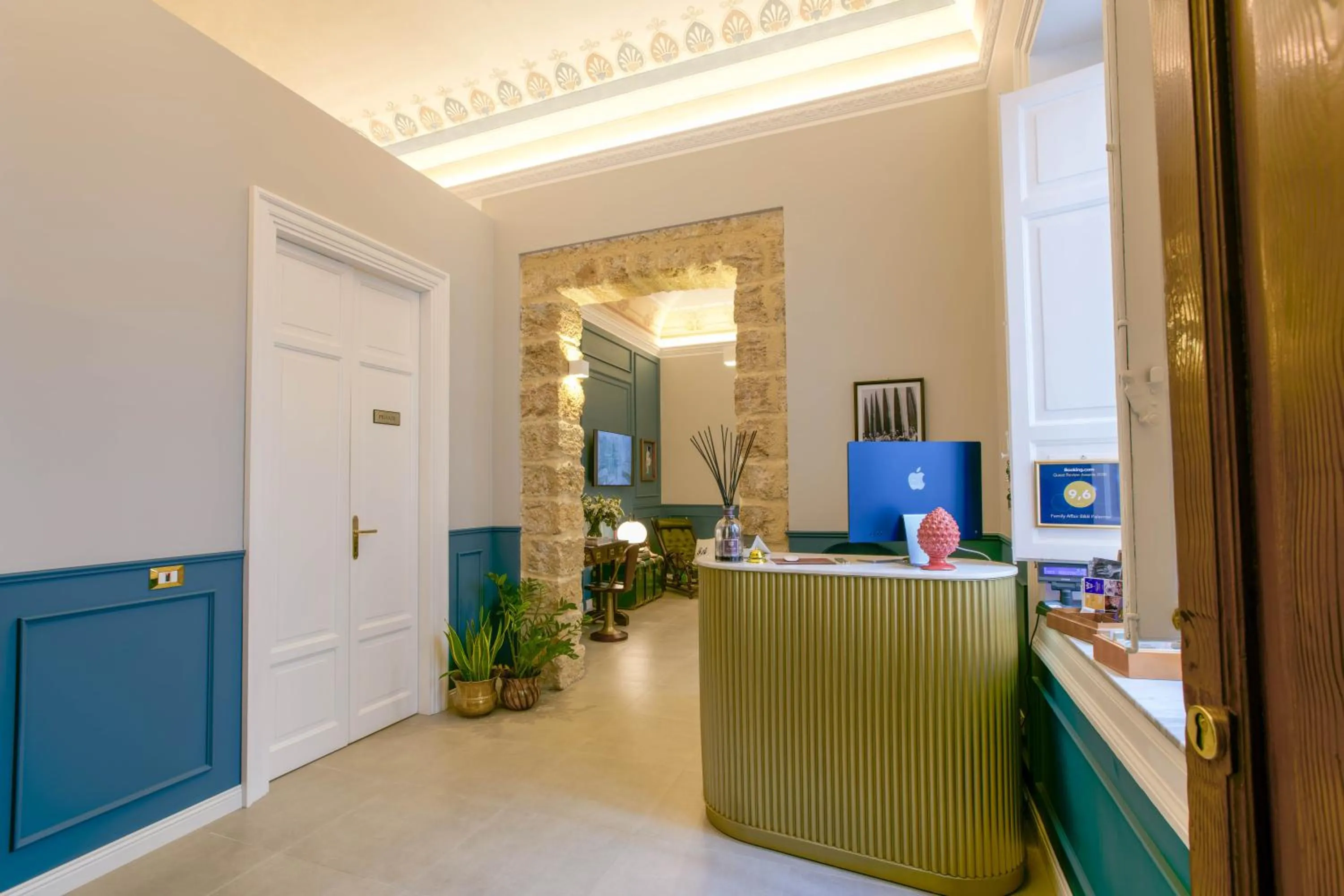 Seating area in Family Affair Luxury Rooms&Suites