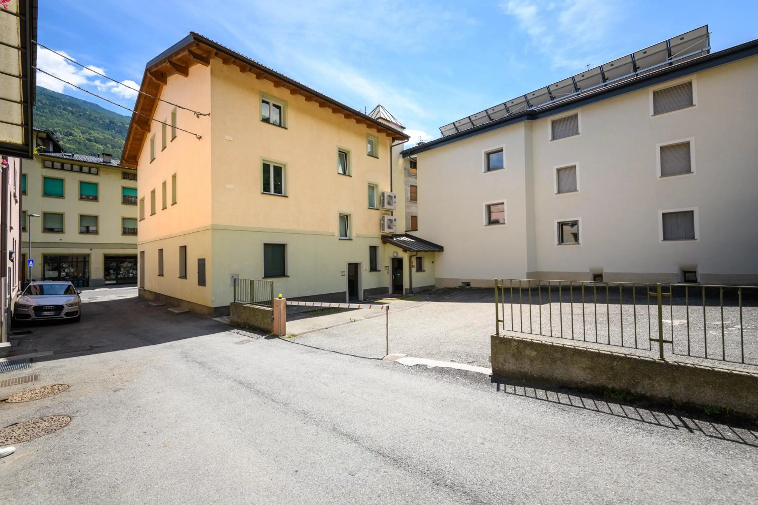 Property building in Hotel Garni Le Corti