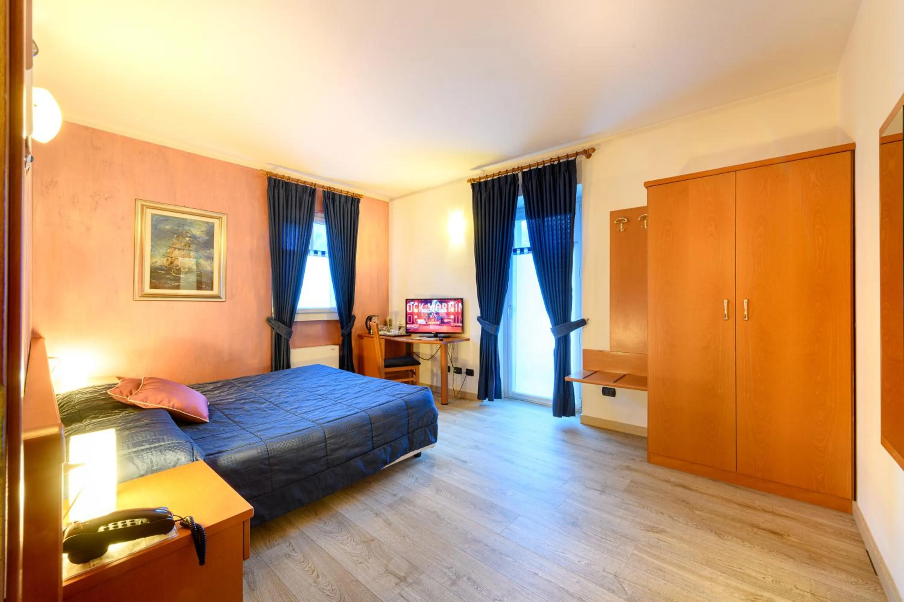 Bedroom, Bed in Hotel Garni Le Corti