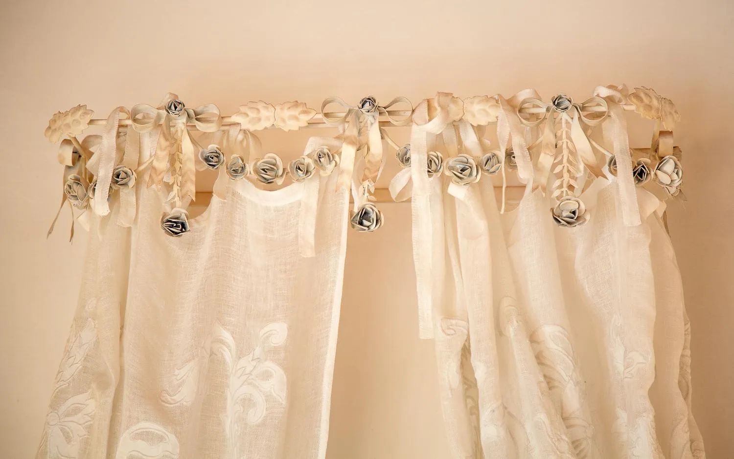 Decorative detail in B&B L'Orologio