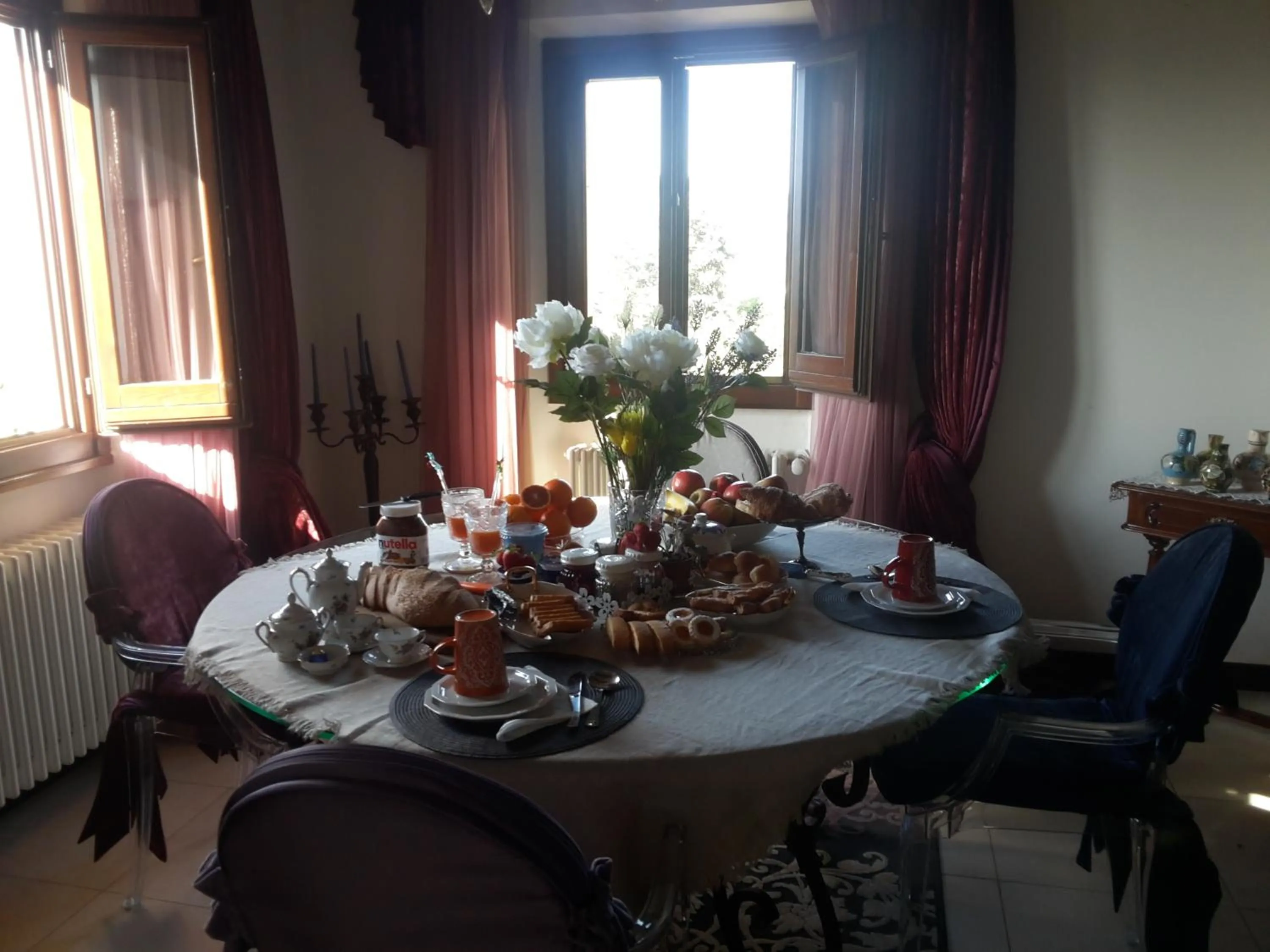 Italian breakfast in B&B L'Orologio