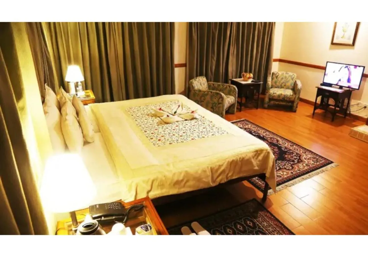 Bed in Springfields - A Heritage Palace Since 1902