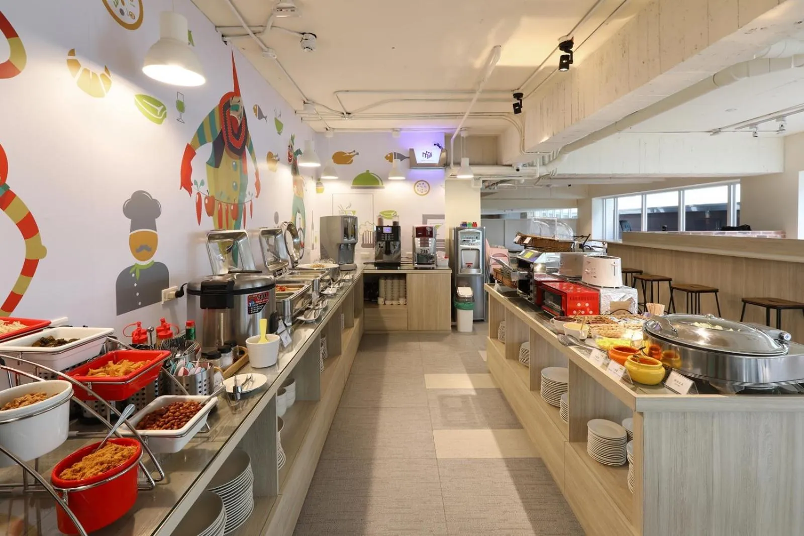 Restaurant/places to eat in MINI HOTELS (Taichung Station Branch)