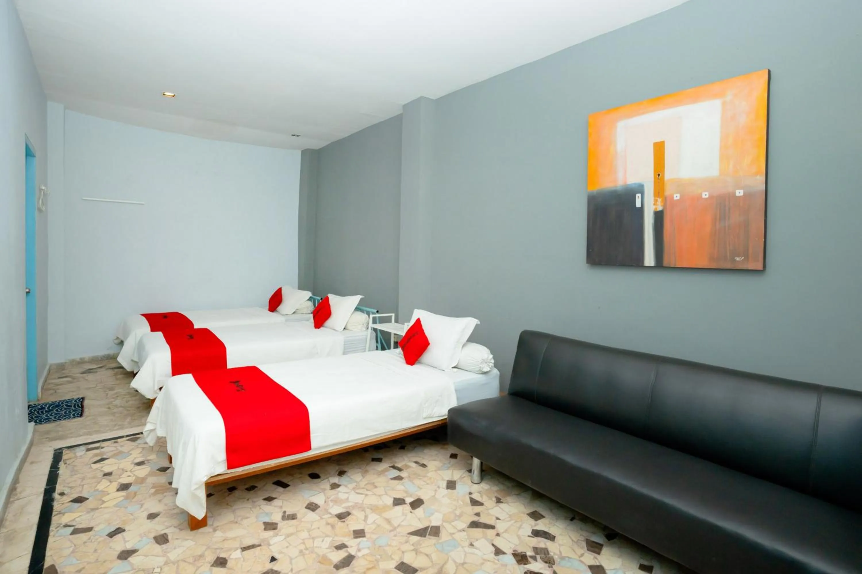 Bedroom, Bed in RedDoorz near RSUD Kota Mataram