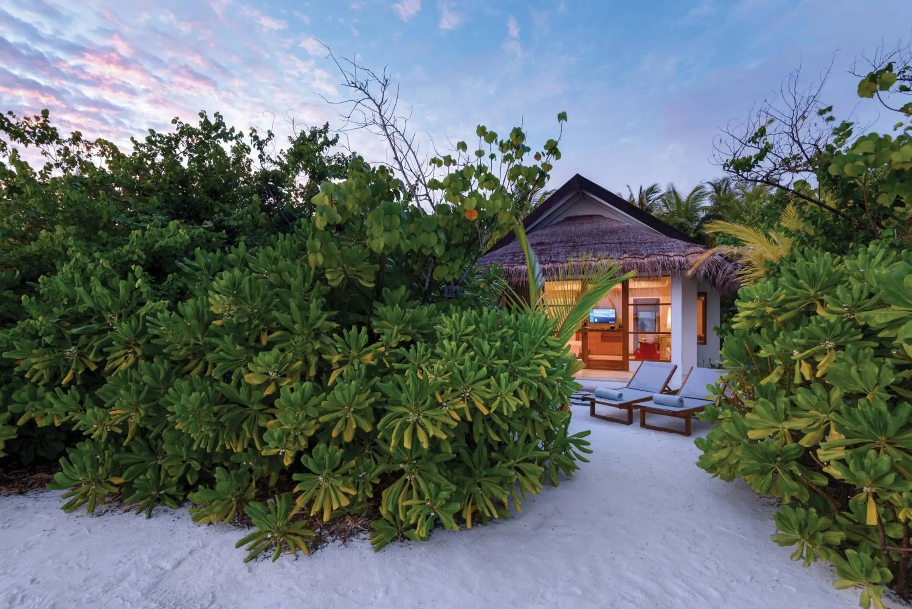 Beach Villa in OBLU SELECT Sangeli - Premium All Inclusive with Free Transfers Beach Villa in OBLU SELECT Sangeli - Premium All Inclusive with Free Transfers