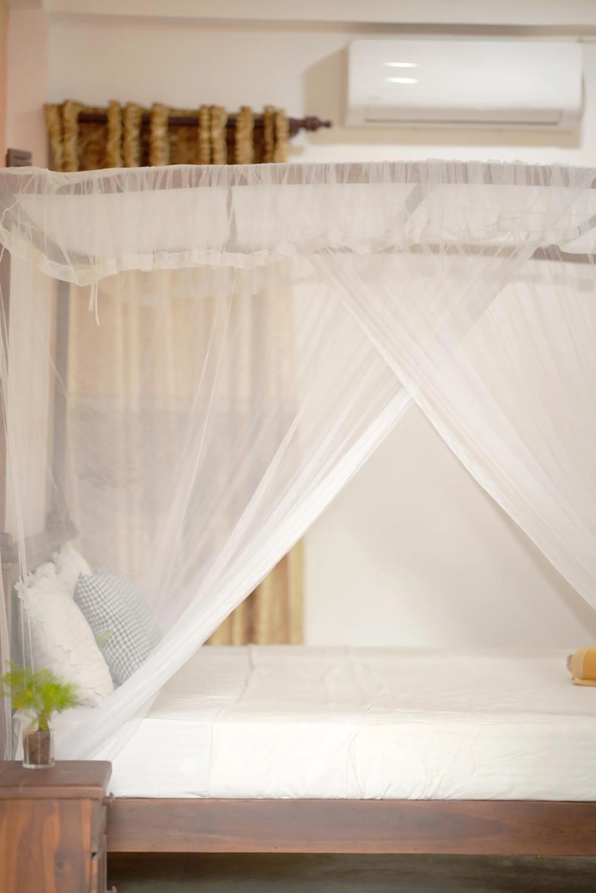 air conditioner in Surf Orchid Villa