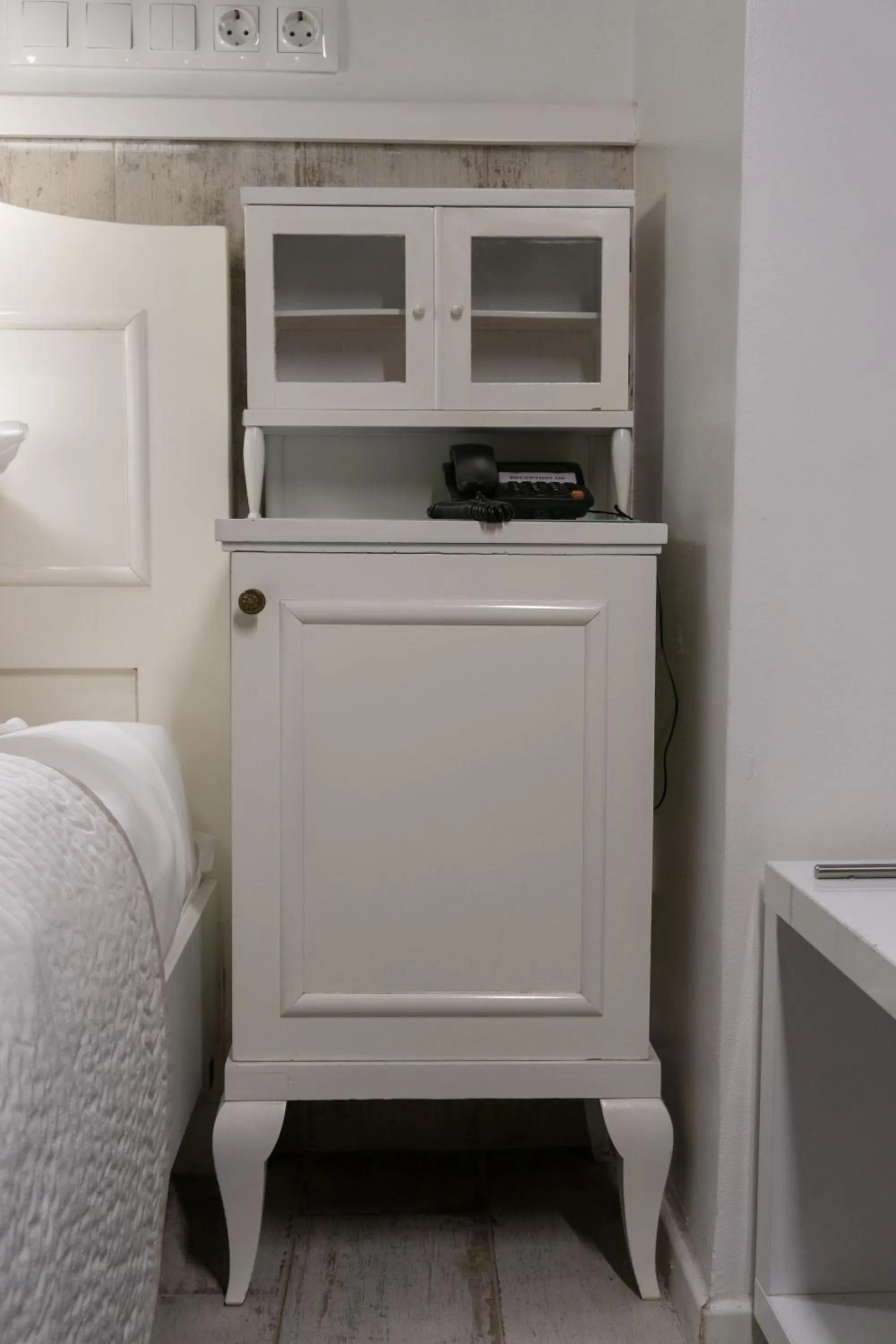 Photo of the whole room, Bed in Hotel Divan