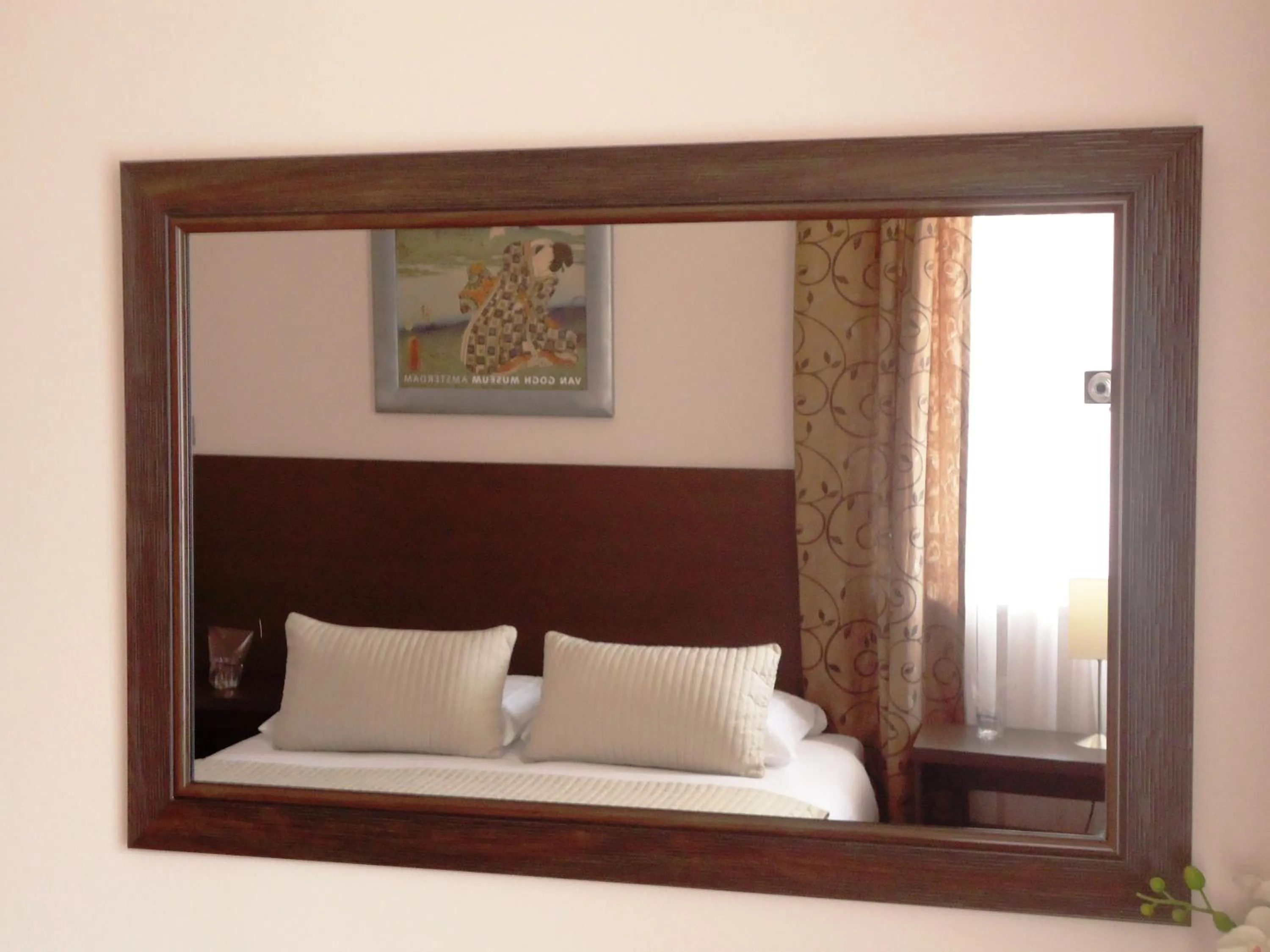 Seating area, Bed in Hotel Divan