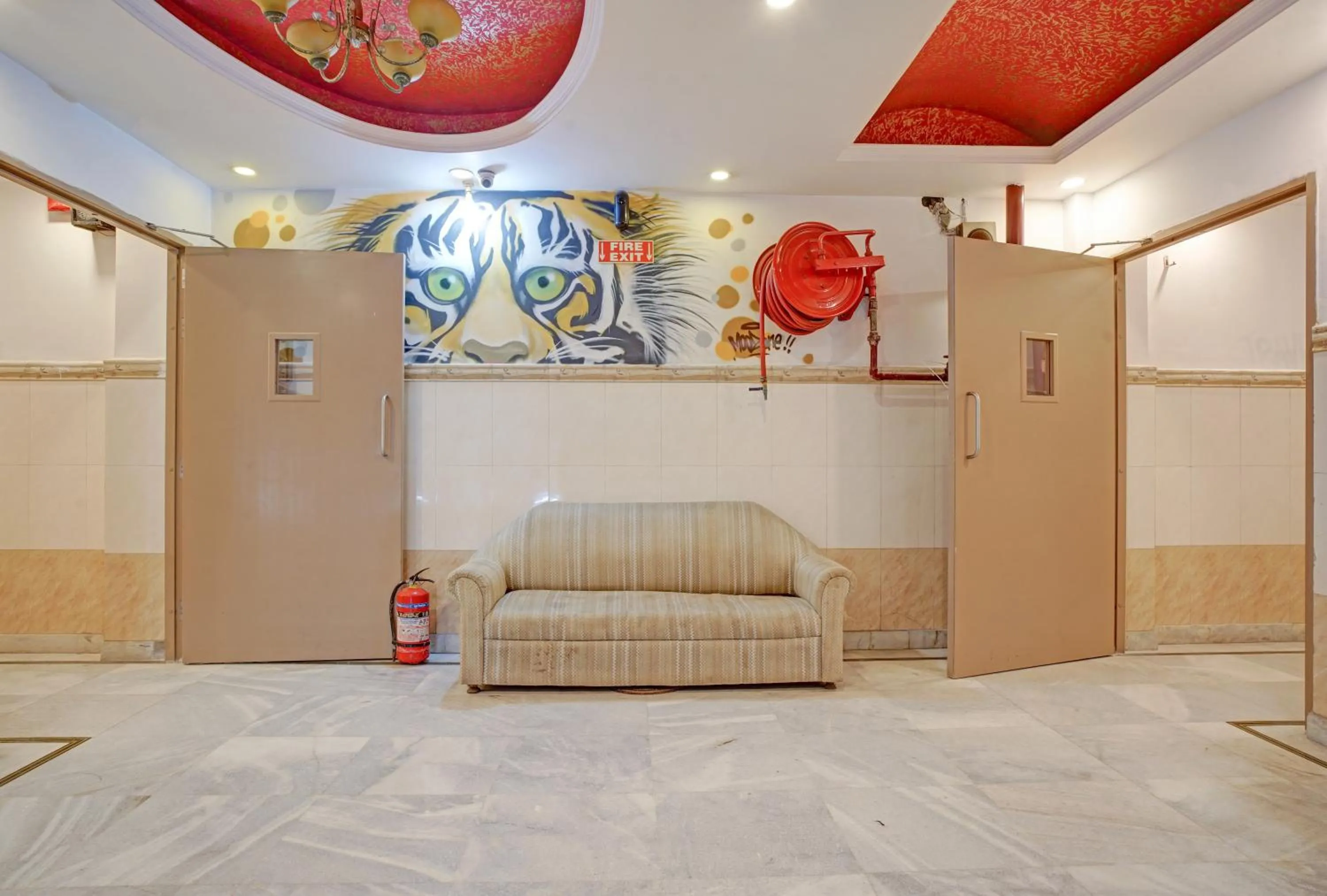 Hindustan By Backpackers Heaven - Traveller's Choice Award 2025 Best of Best Winning Hotel