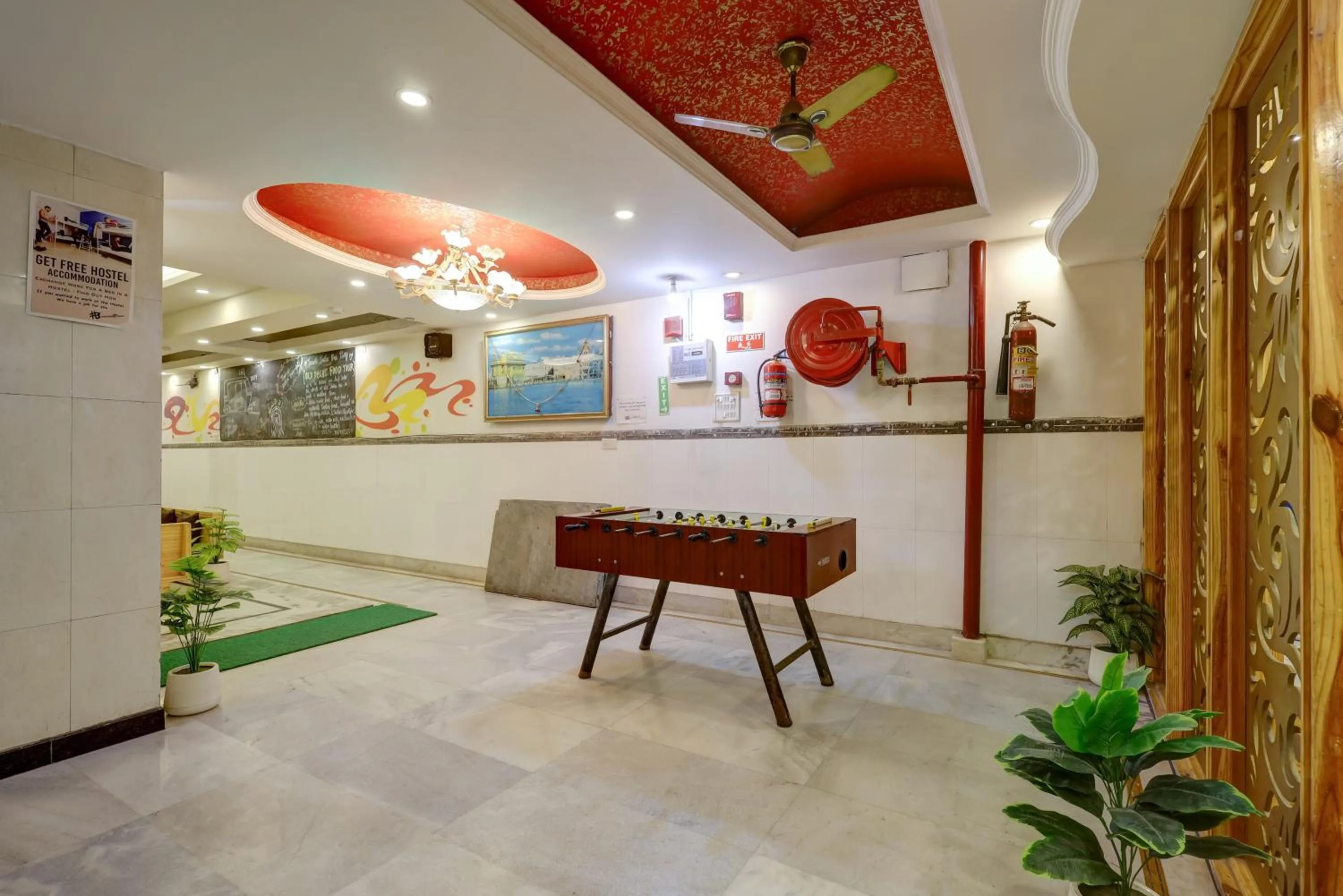 Game Room in Hindustan By Backpackers Heaven - Traveller's Choice Award 2025 Best of Best Winning Hotel