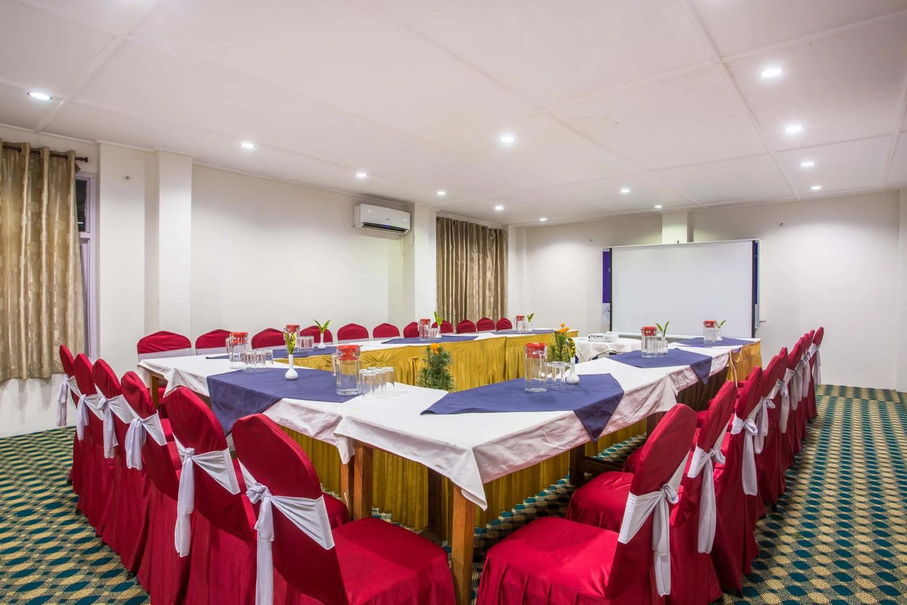 Business facilities in Siddhartha Sunny Resort, Surkhet