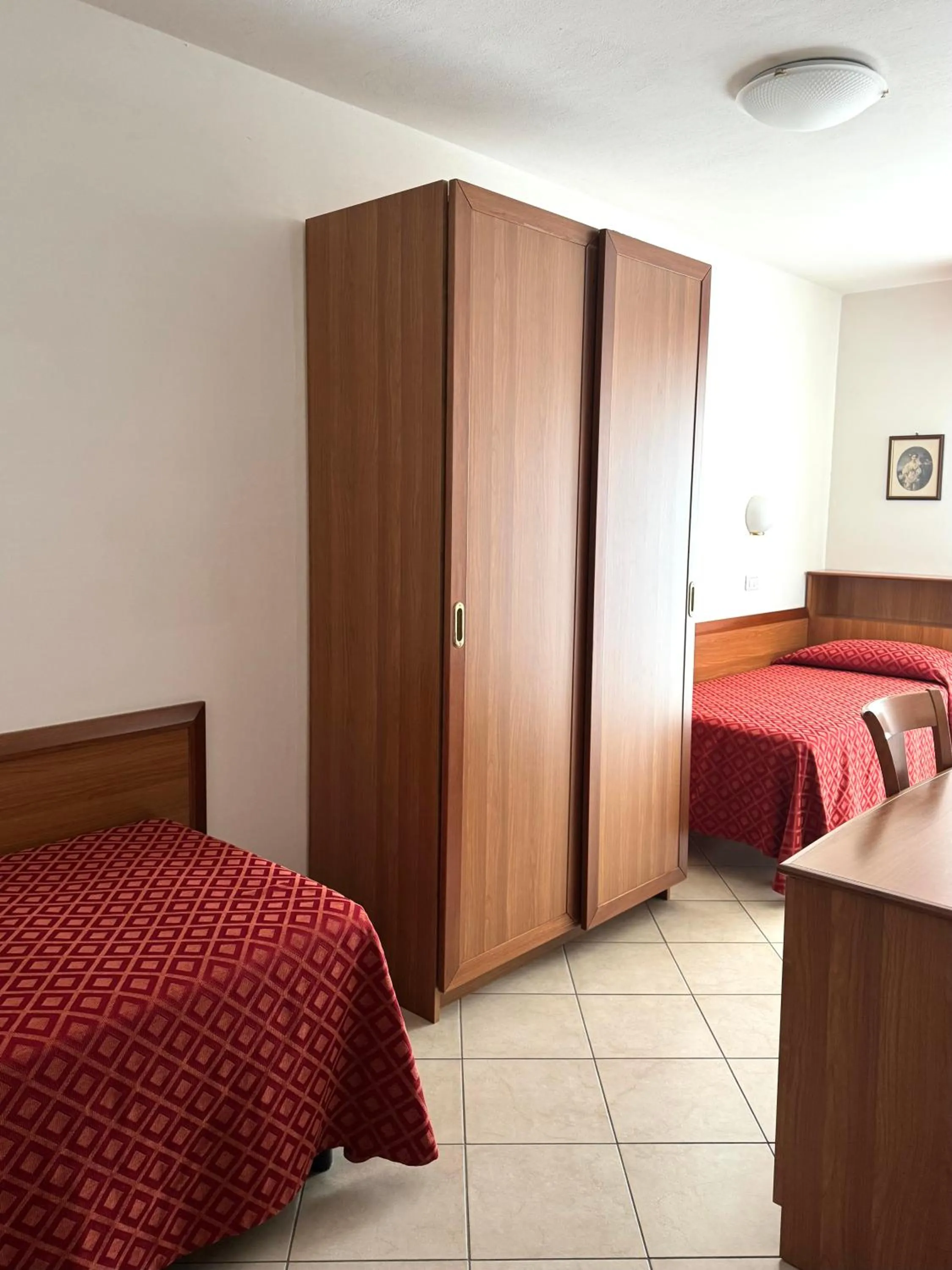 Bedroom, Bed in Hotel Tiffany