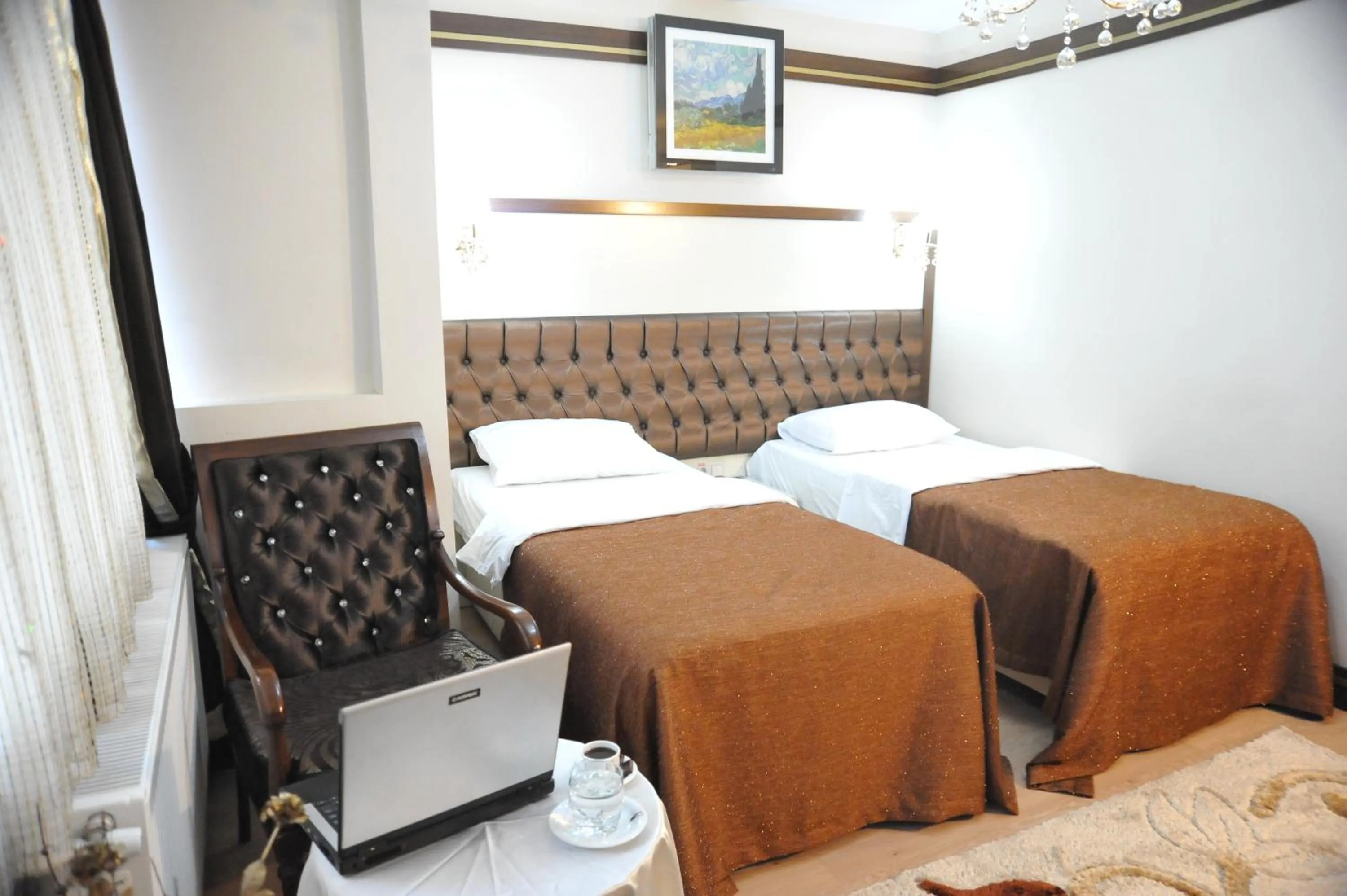 Photo of the whole room, Bed in Gloria Tibi Hotel