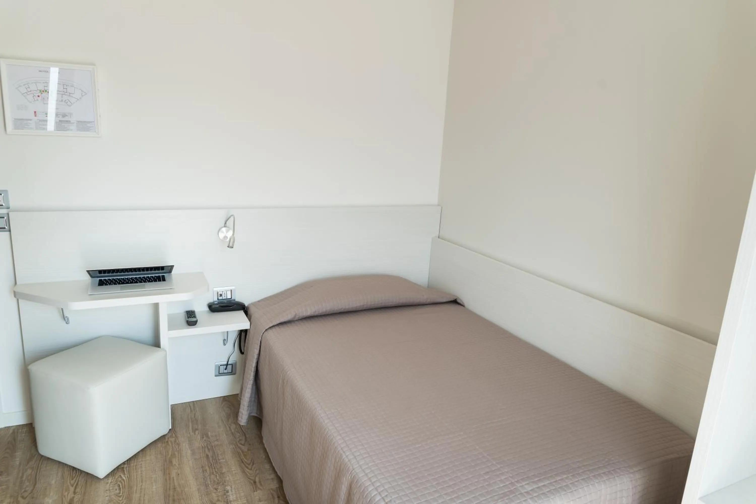 Photo of the whole room, Bed in Hotel Residence Mara