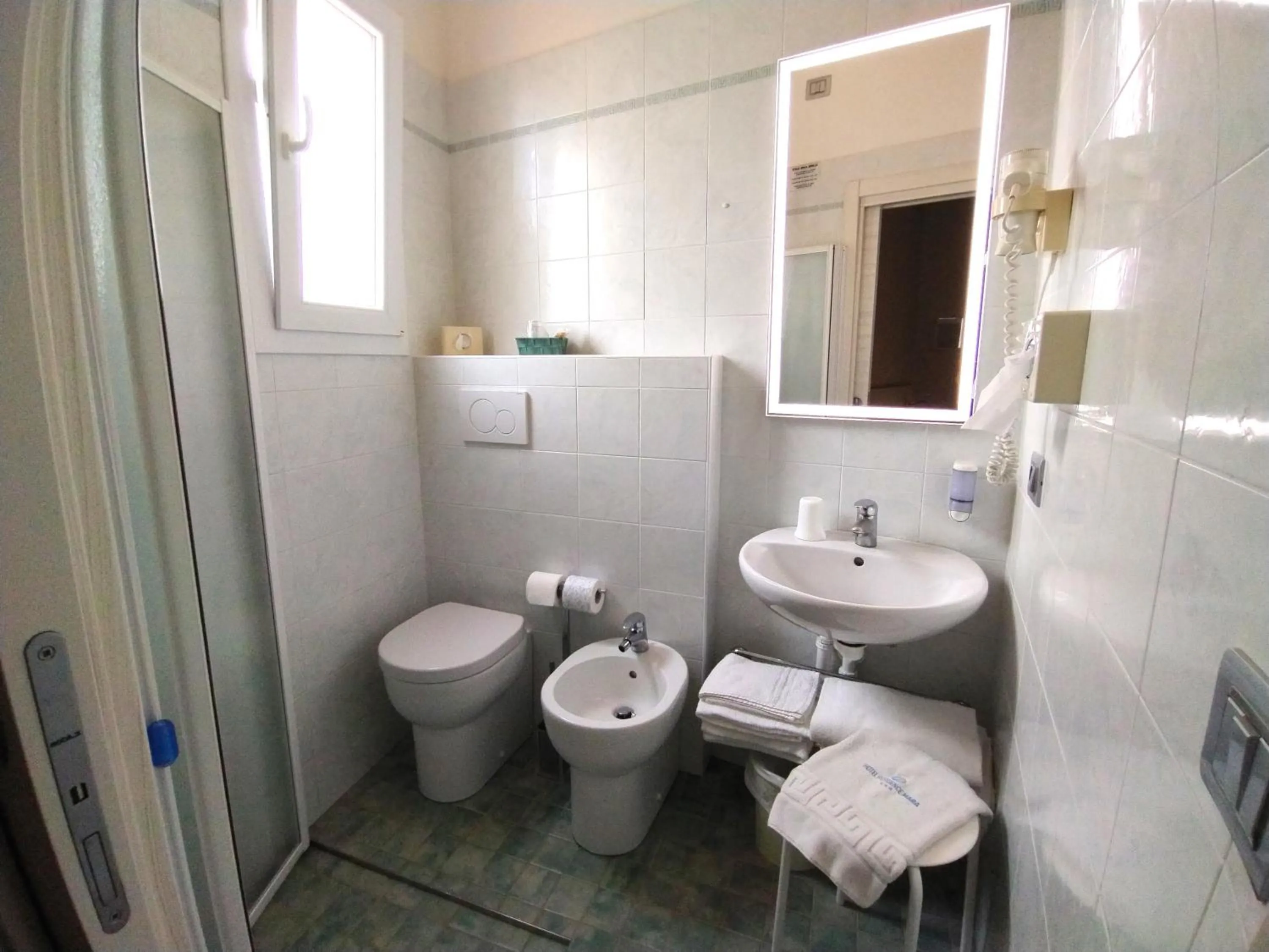 Bathroom in Hotel Residence Mara