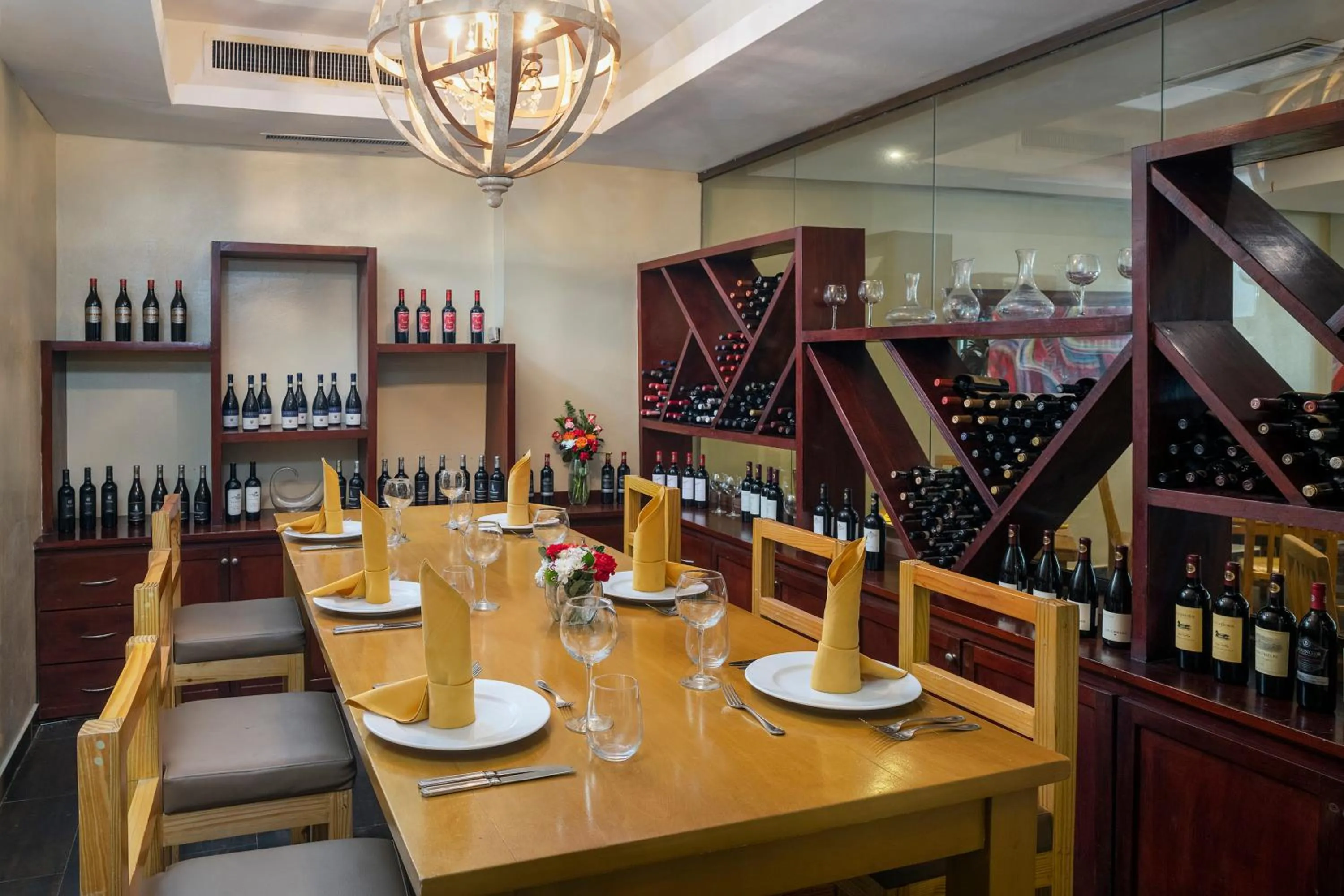 Restaurant/places to eat in Jewel Palm Beach