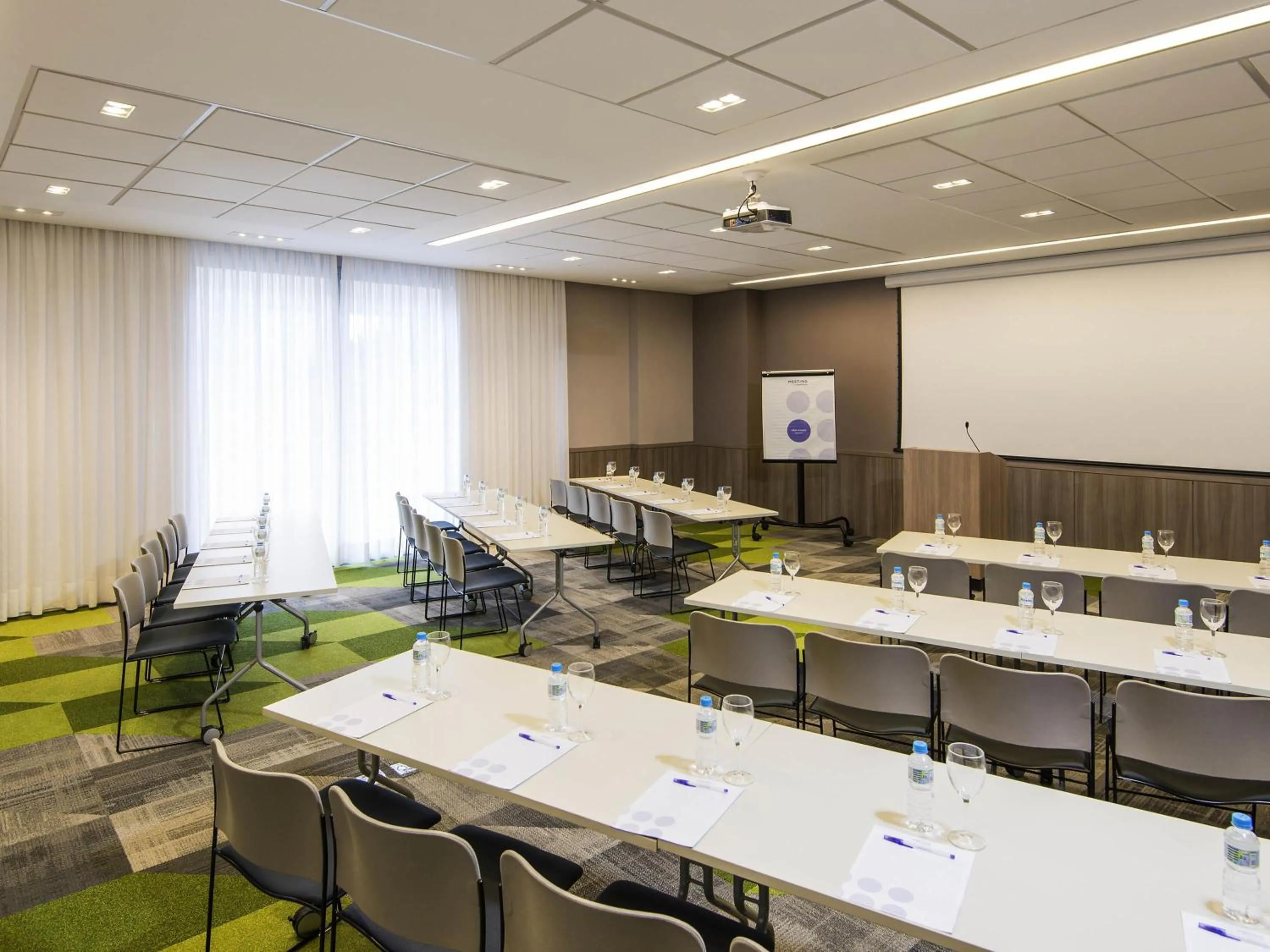 Meeting/conference room in Novotel São Paulo Berrini