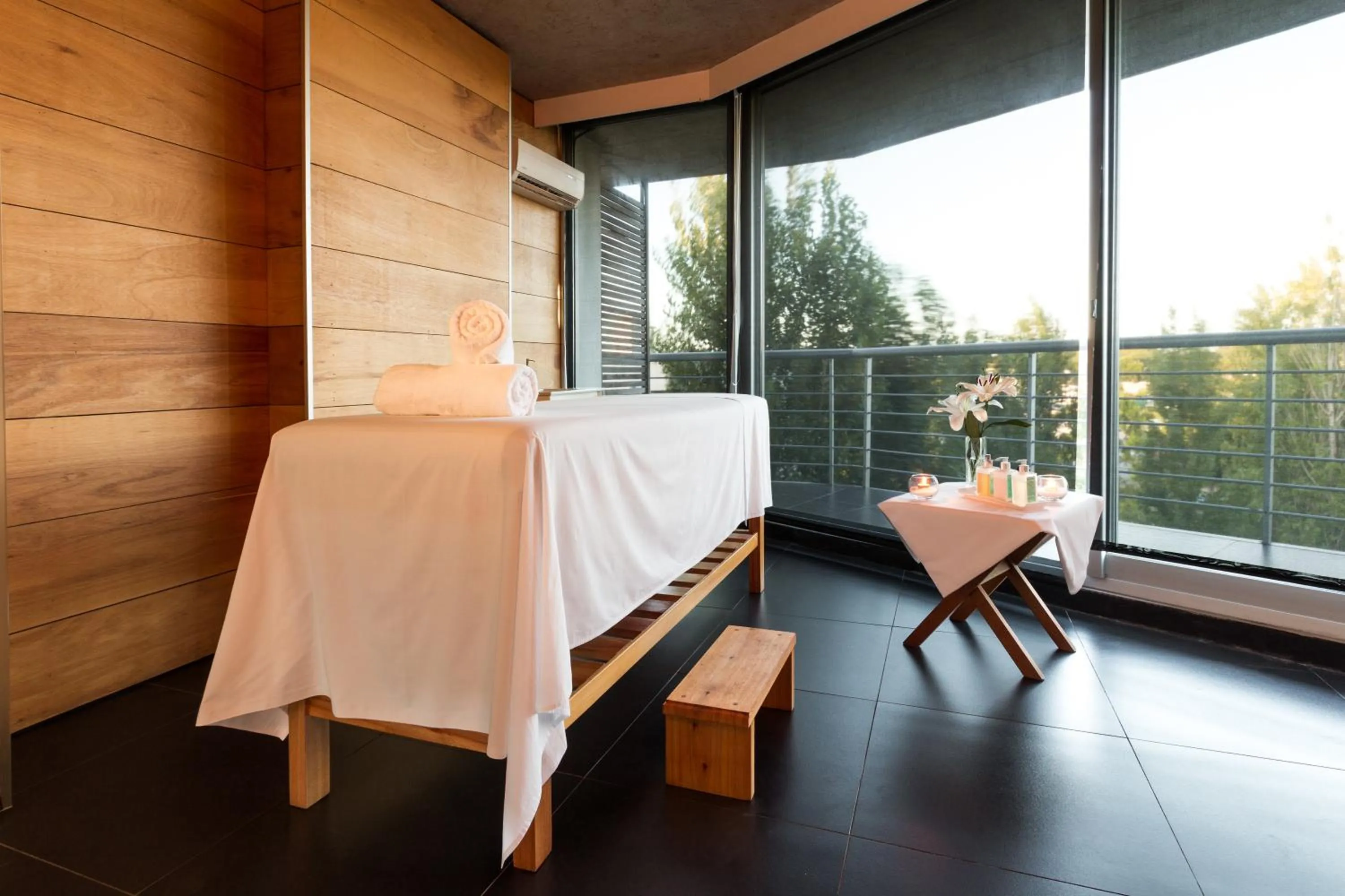 Bed in Costa Colonia - Riverside Boutique Hotel