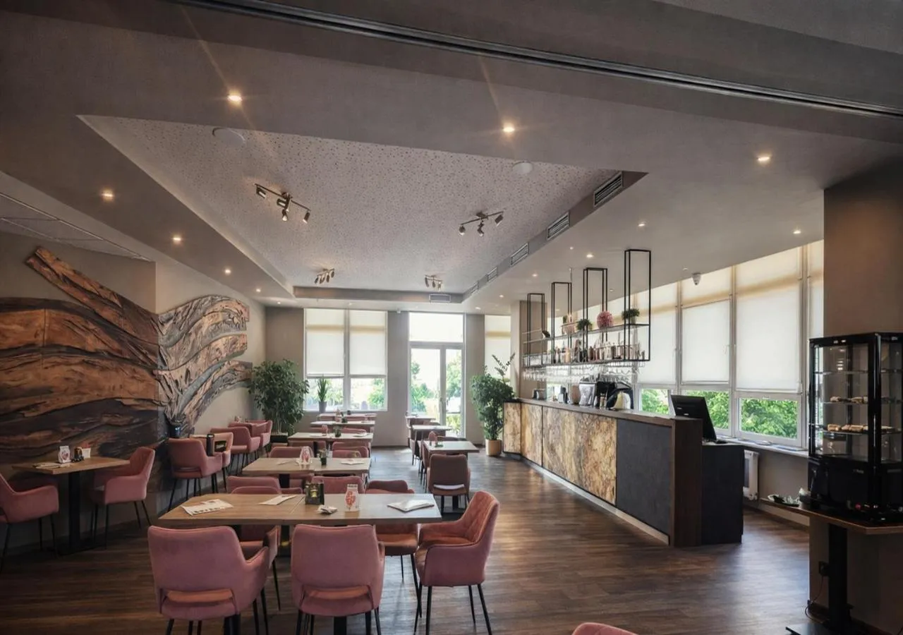 Lounge or bar in Lázeňský hotel Pyramida