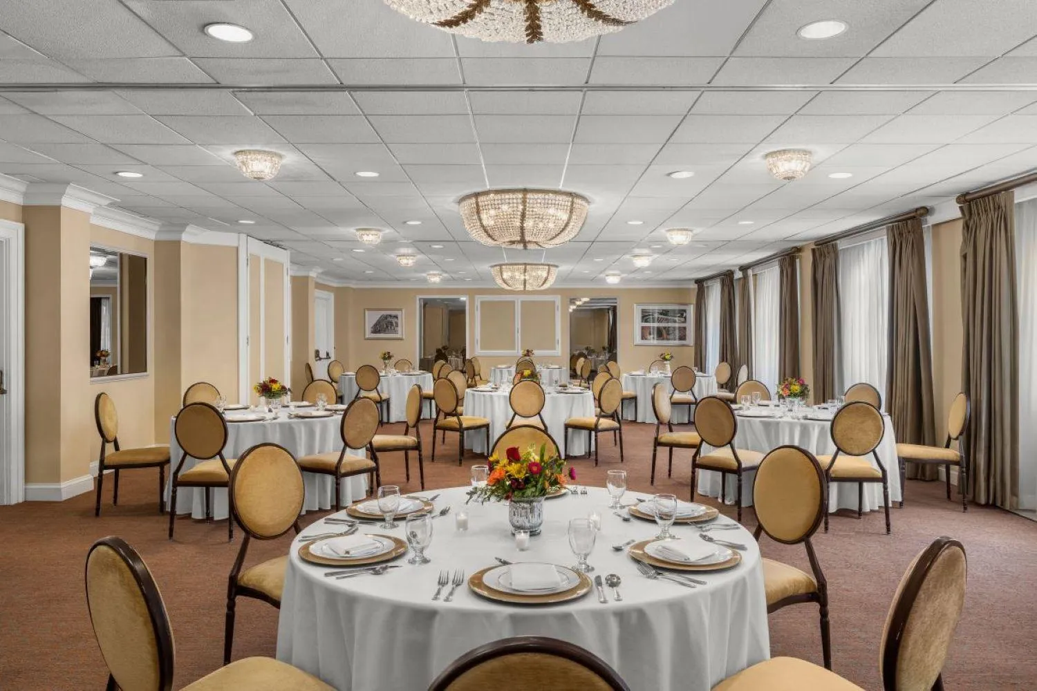Banquet/Function facilities in Maison Dupuy Hotel