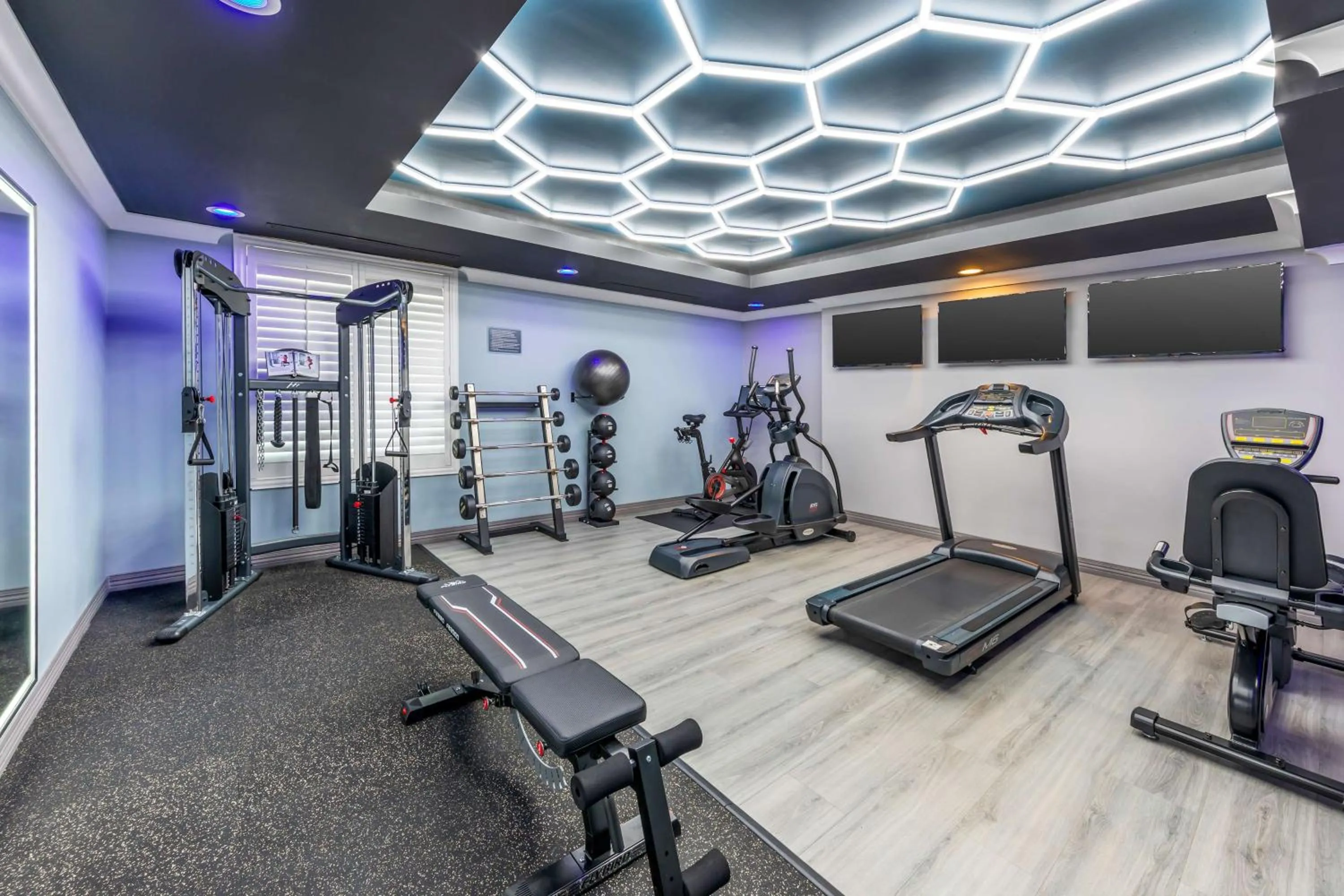 Fitness centre/facilities in Best Western PLUS Avita Suites