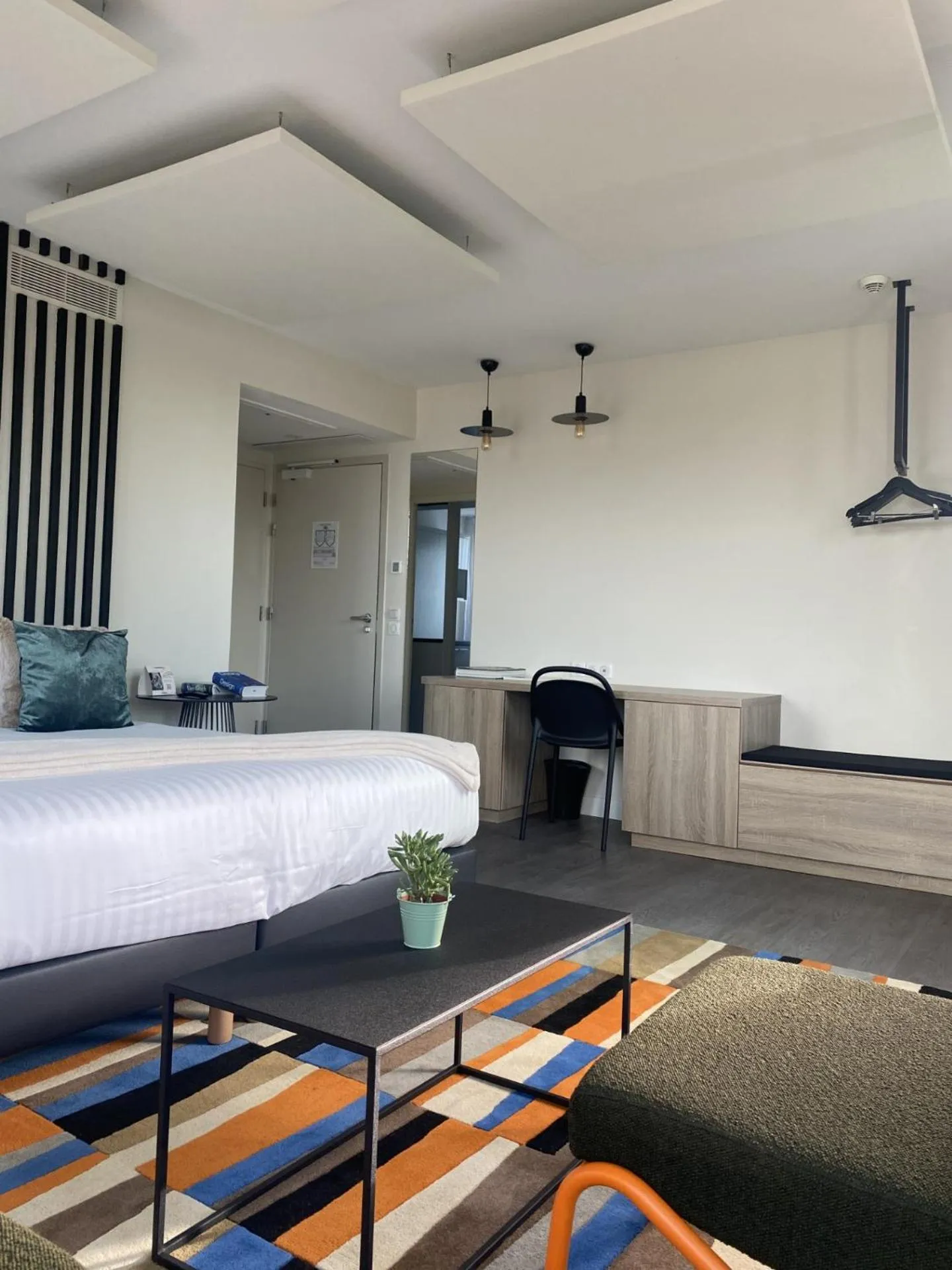 The Originals Boutique, Hôtel Maison Montmartre Paris Les Puces