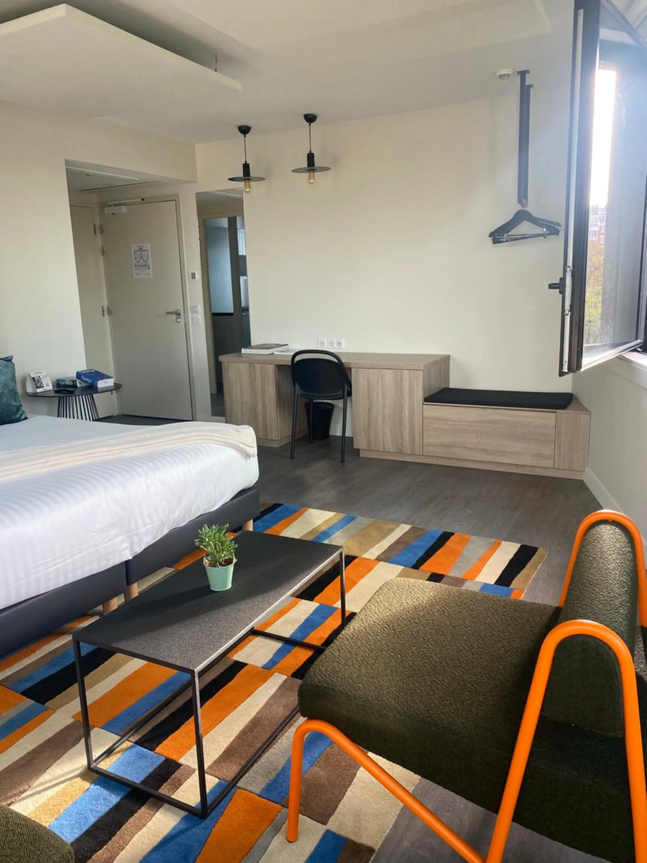 The Originals Boutique, Hôtel Maison Montmartre Paris Les Puces