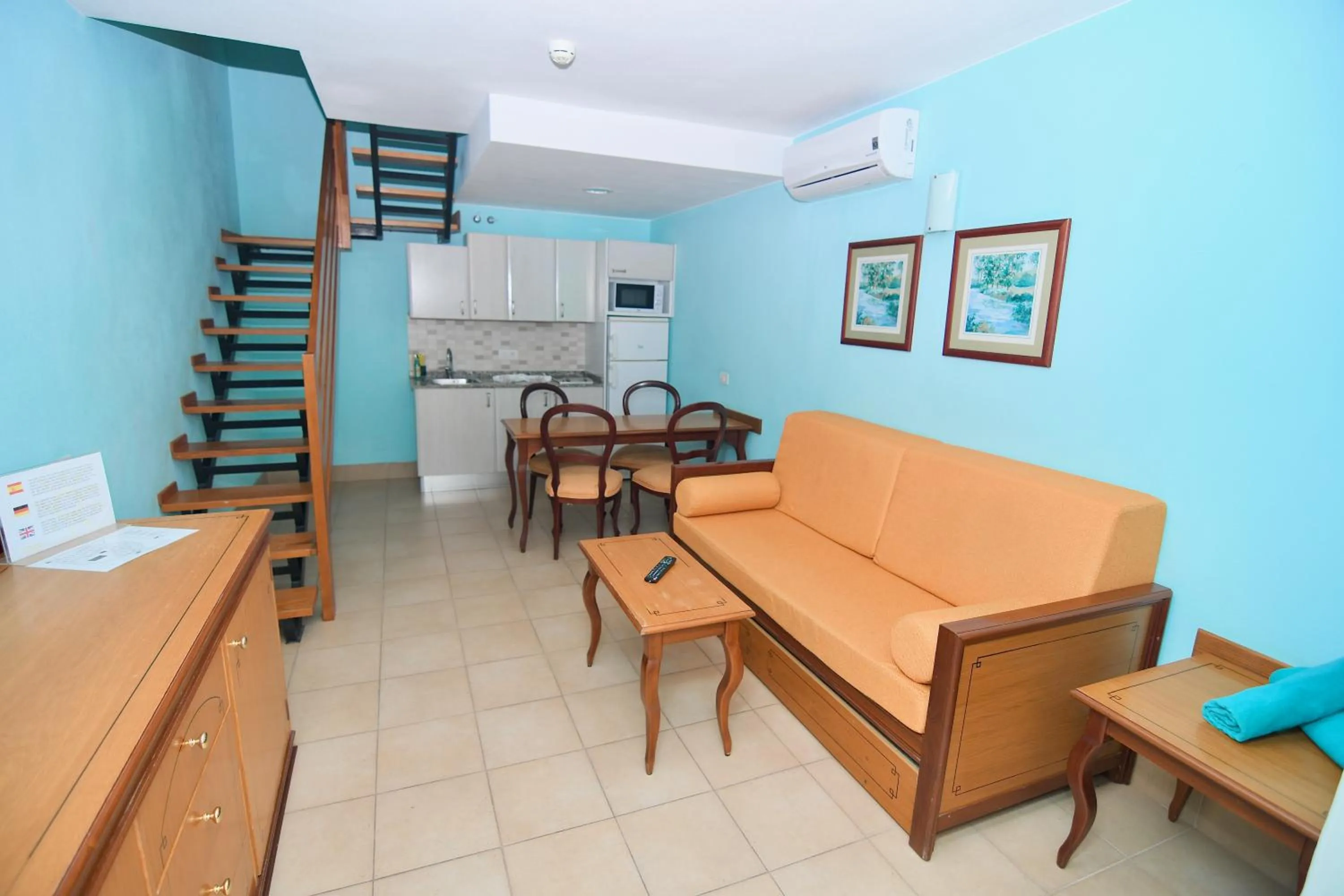 Photo of the whole room in Playamar Bungalows